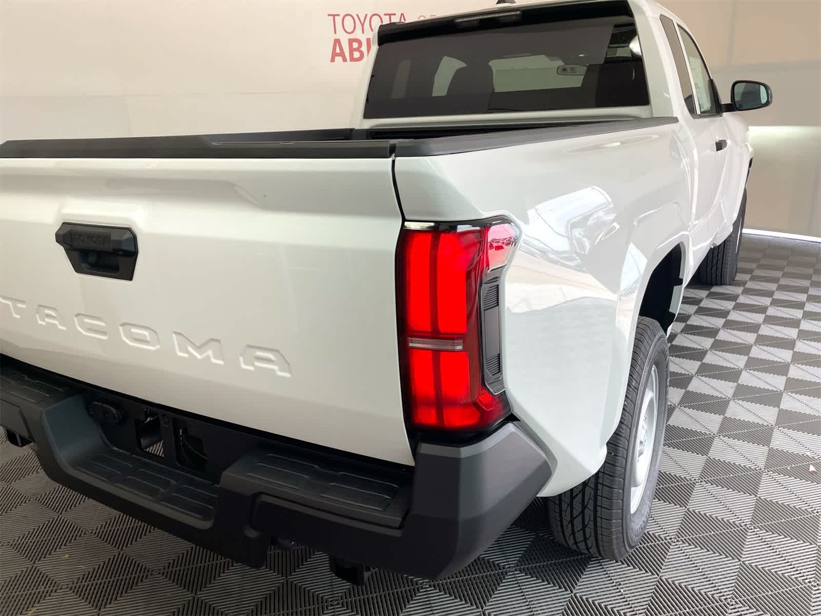 Thumbnail: 2025 Toyota Tacoma - 6