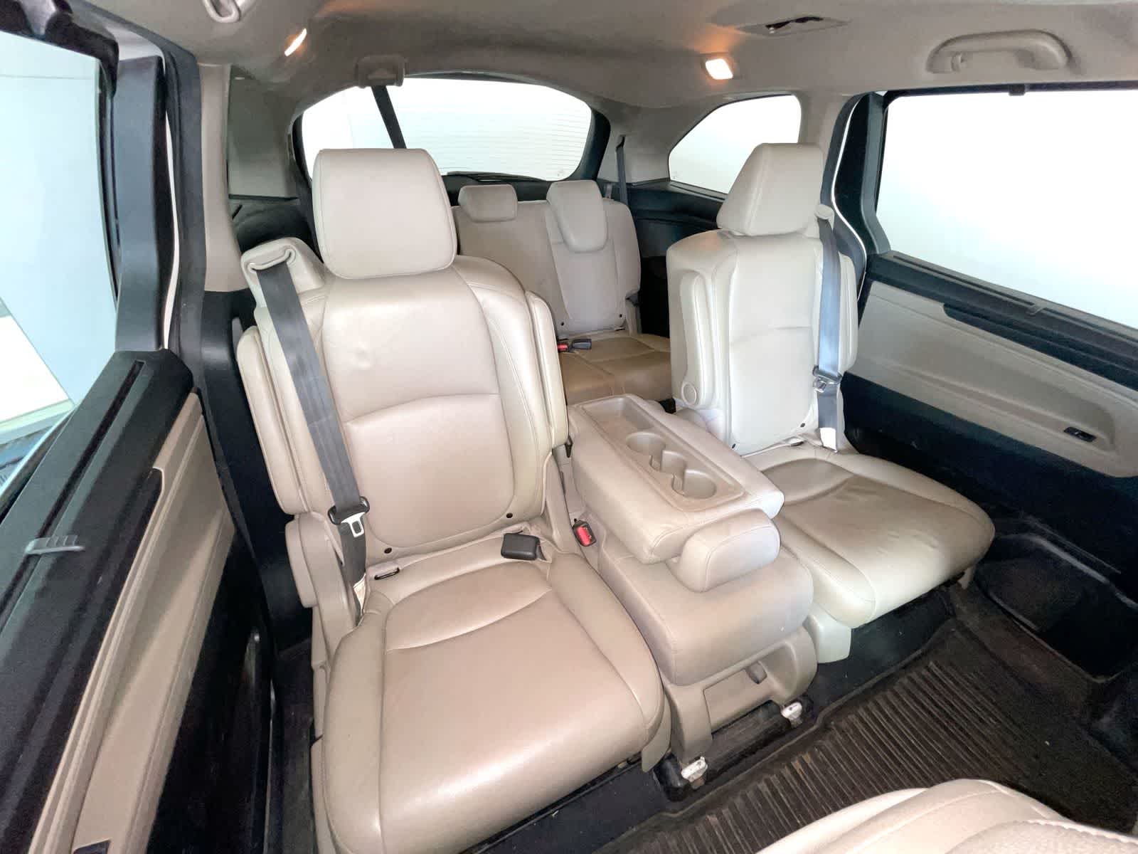 Thumbnail: 2022 Honda Odyssey - 15