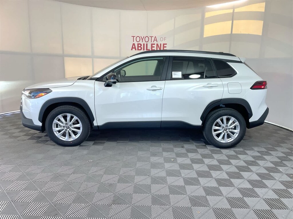 New 2026 Toyota Corolla Cross LE SUV