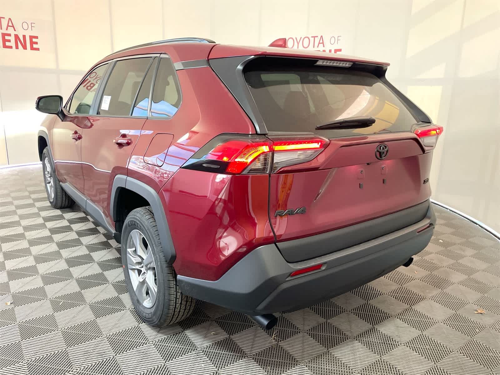 Thumbnail: 2025 Toyota RAV4 - 2