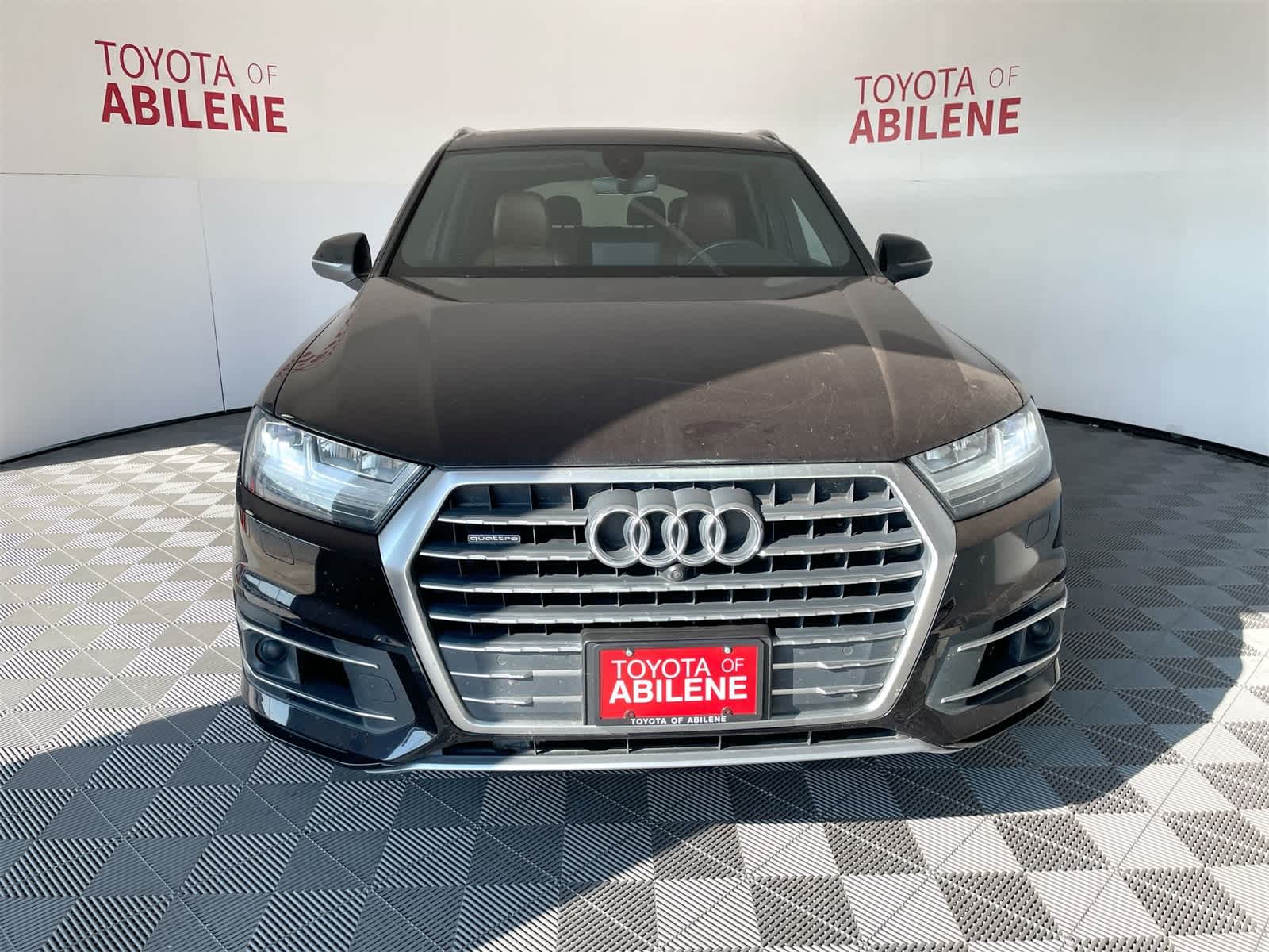 Thumbnail: 2018 Audi Q7 - 8