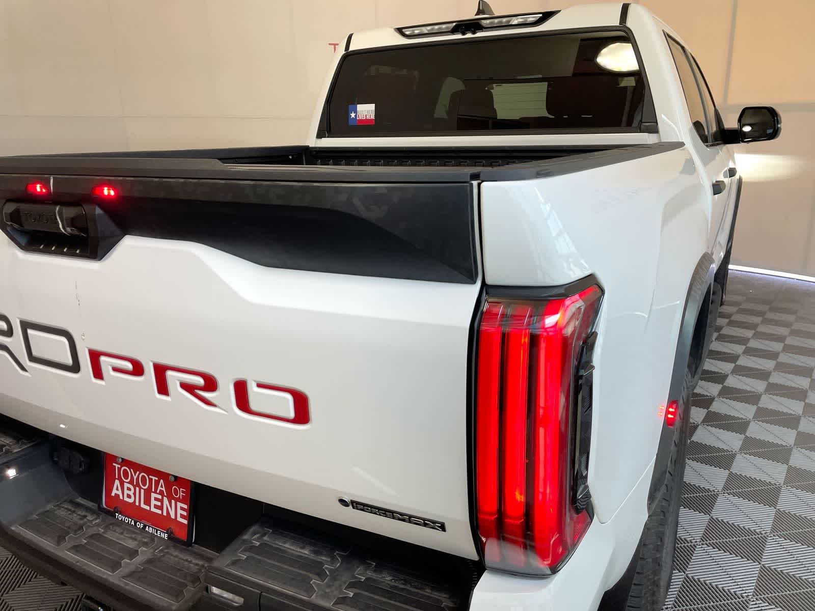 Thumbnail: 2025 Toyota Tundra - 7