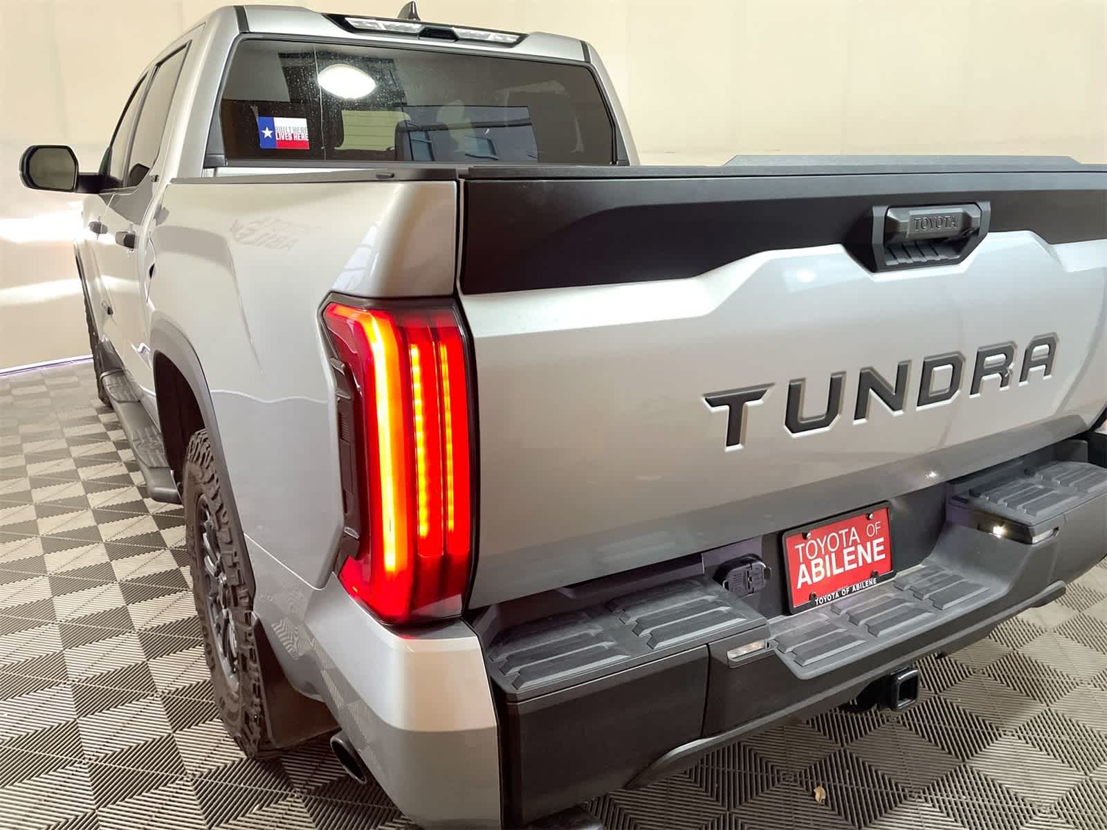 Thumbnail: 2025 Toyota Tundra - 3