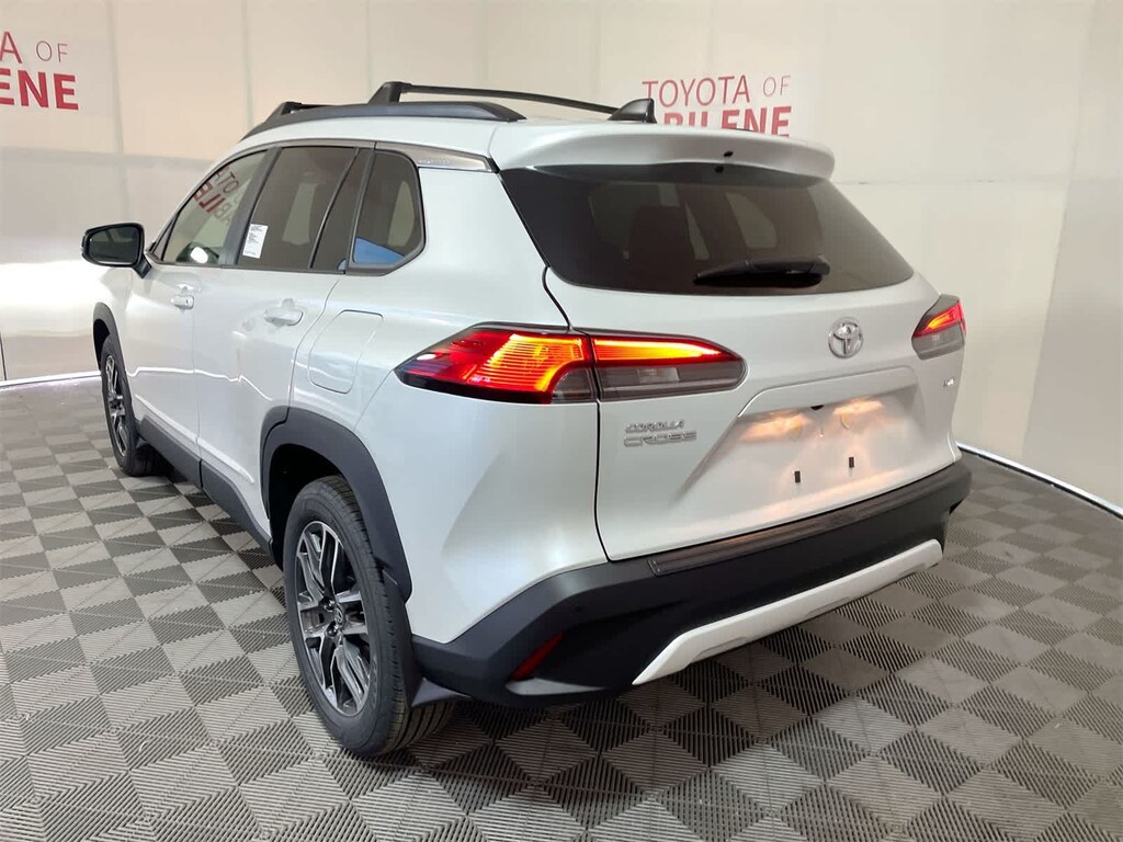 New 2026 Toyota Corolla Cross XLE SUV