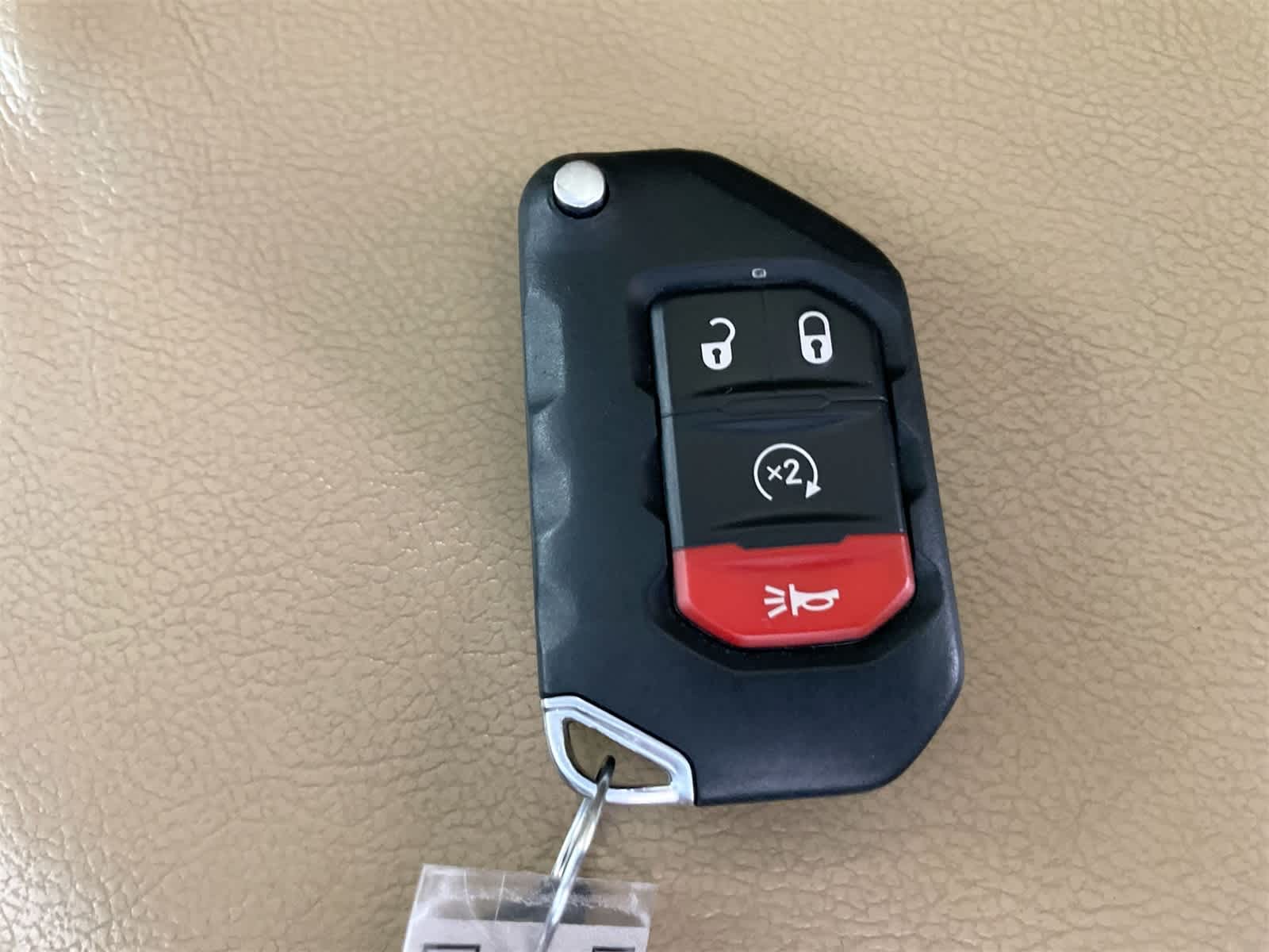Thumbnail: 2018 Jeep Wrangler - 26