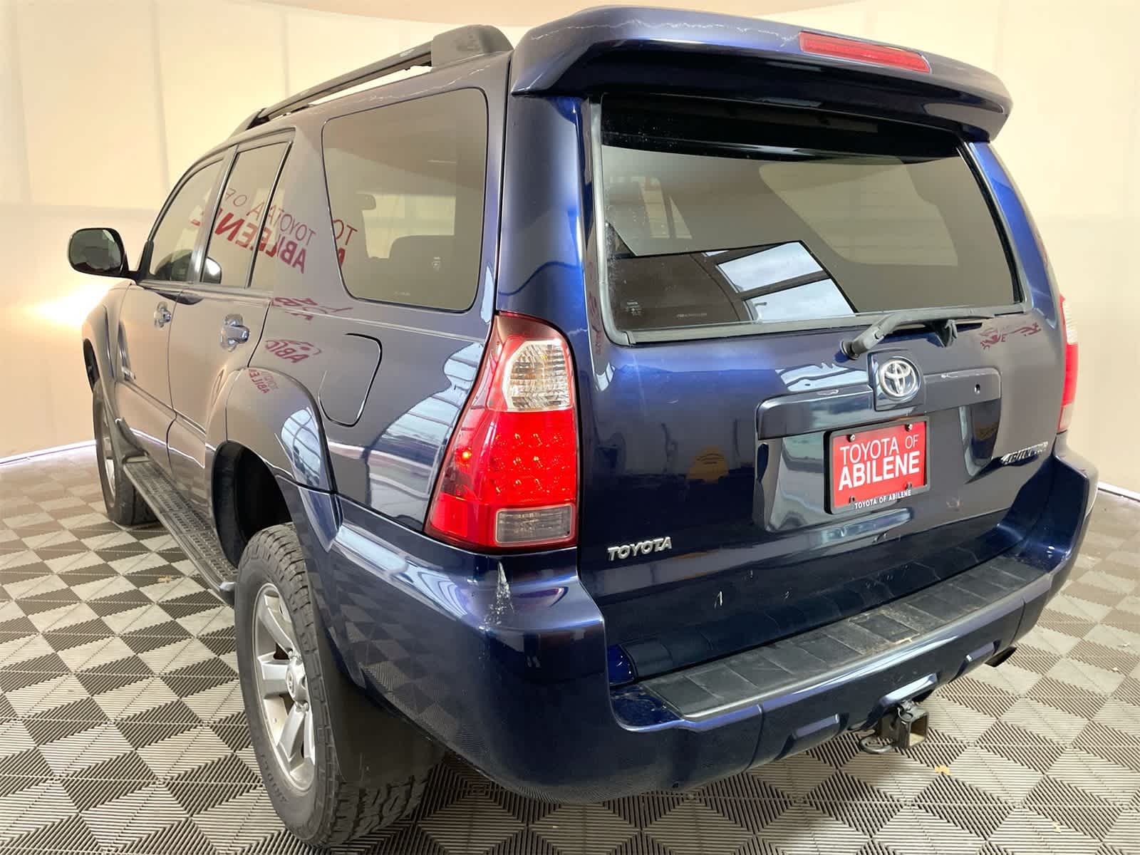 Thumbnail: 2007 Toyota 4Runner - 3