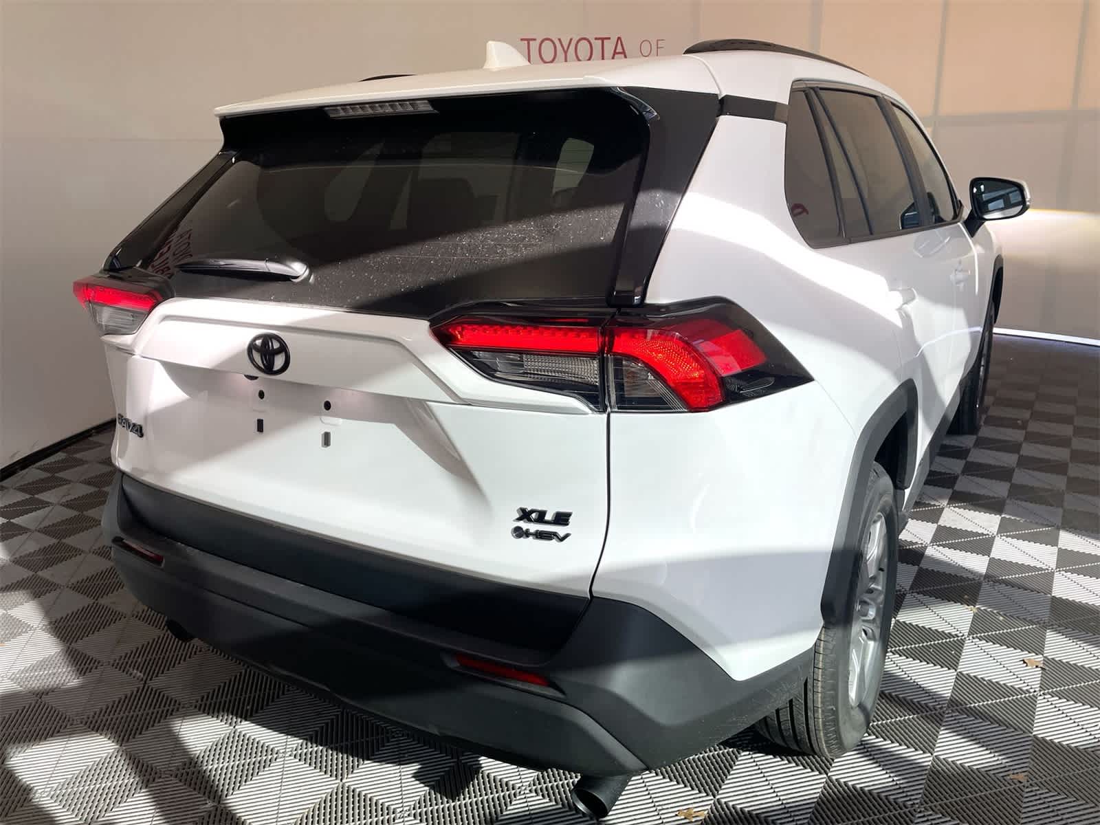 Thumbnail: 2025 Toyota RAV4 - 7