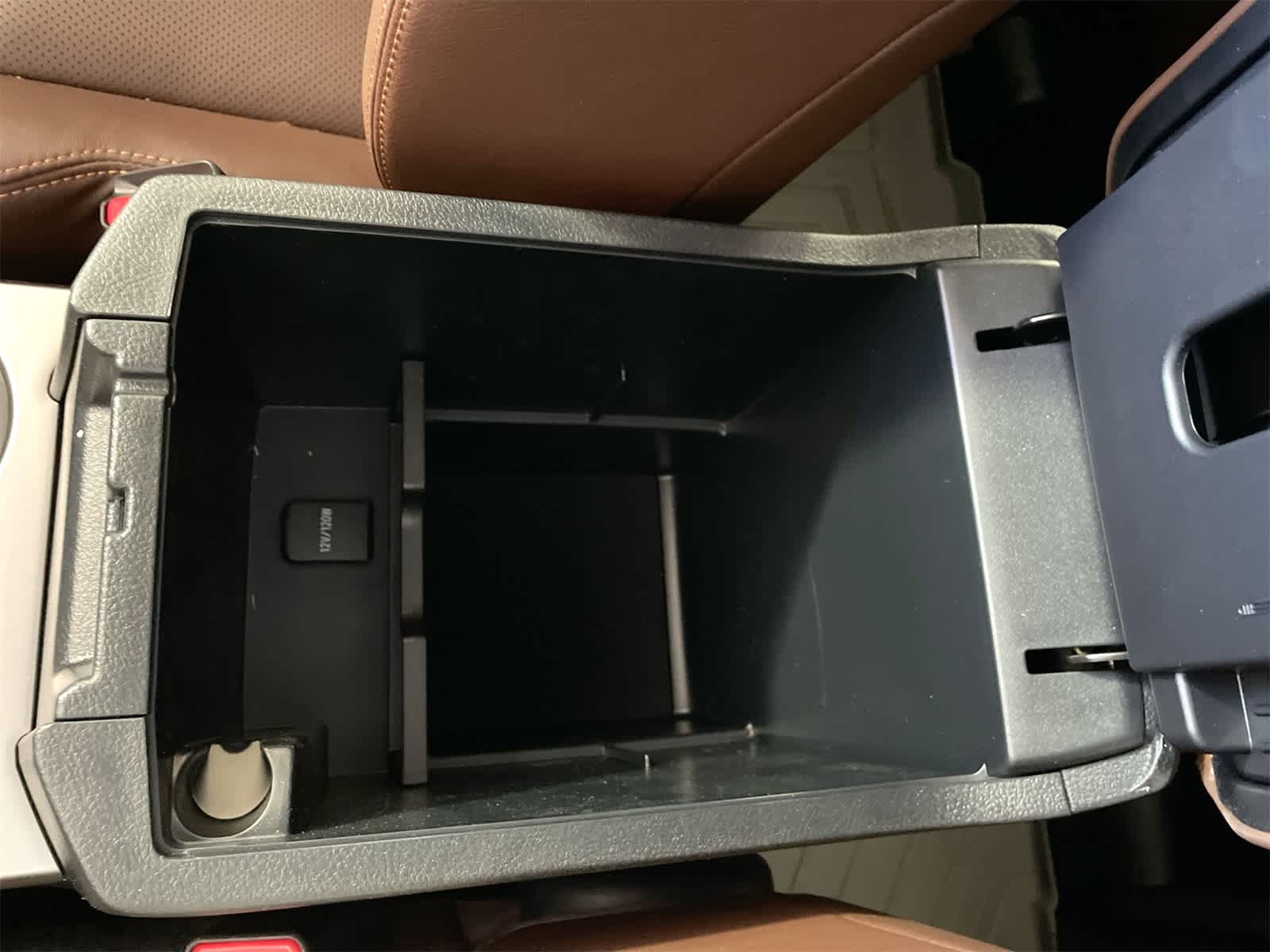 Thumbnail: 2023 Toyota 4Runner - 23