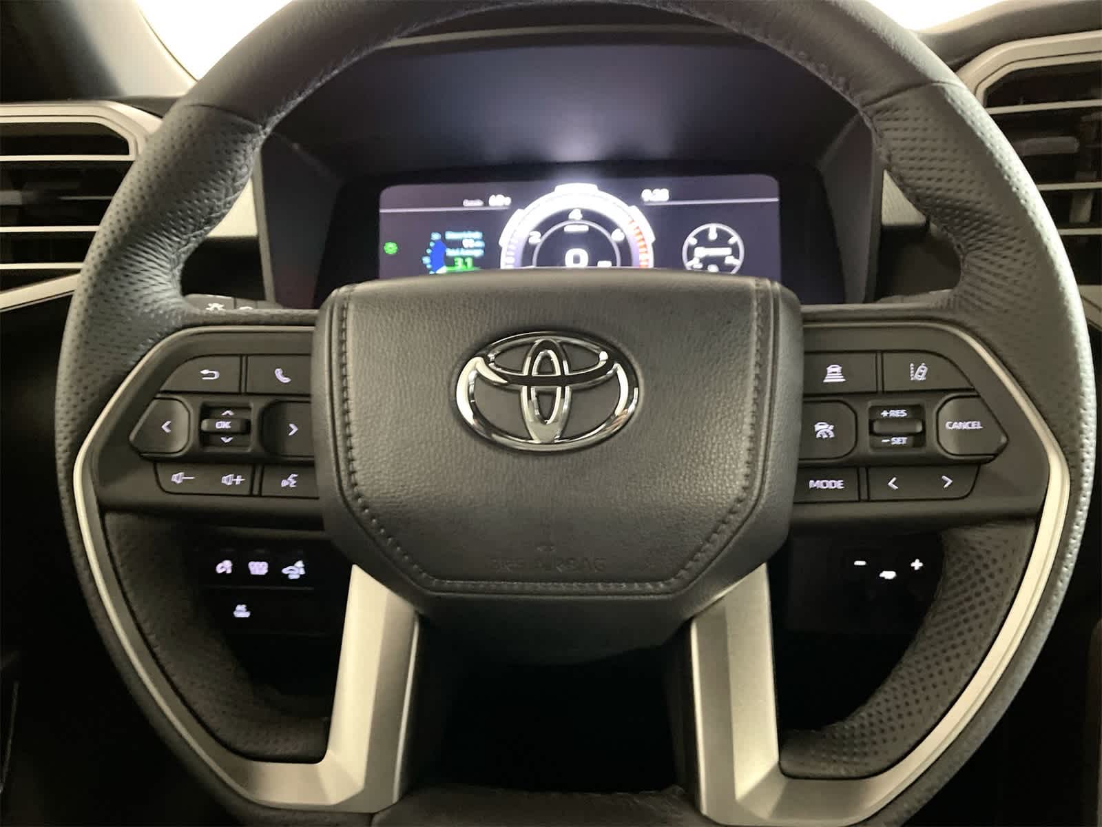 2025 Toyota Tundra Limited 18