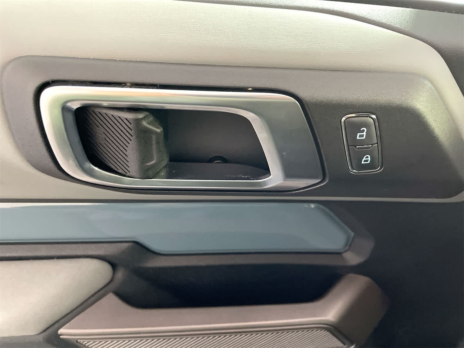 Thumbnail: 2022 Ford Bronco - 11