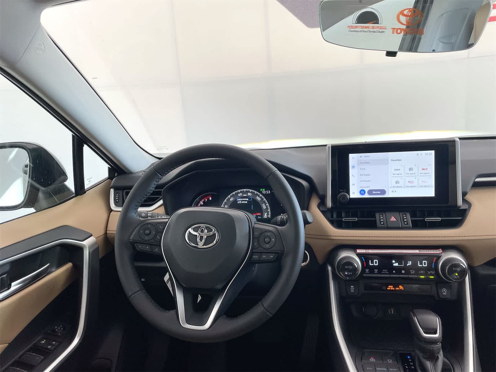 Thumbnail: 2025 Toyota RAV4 - 16