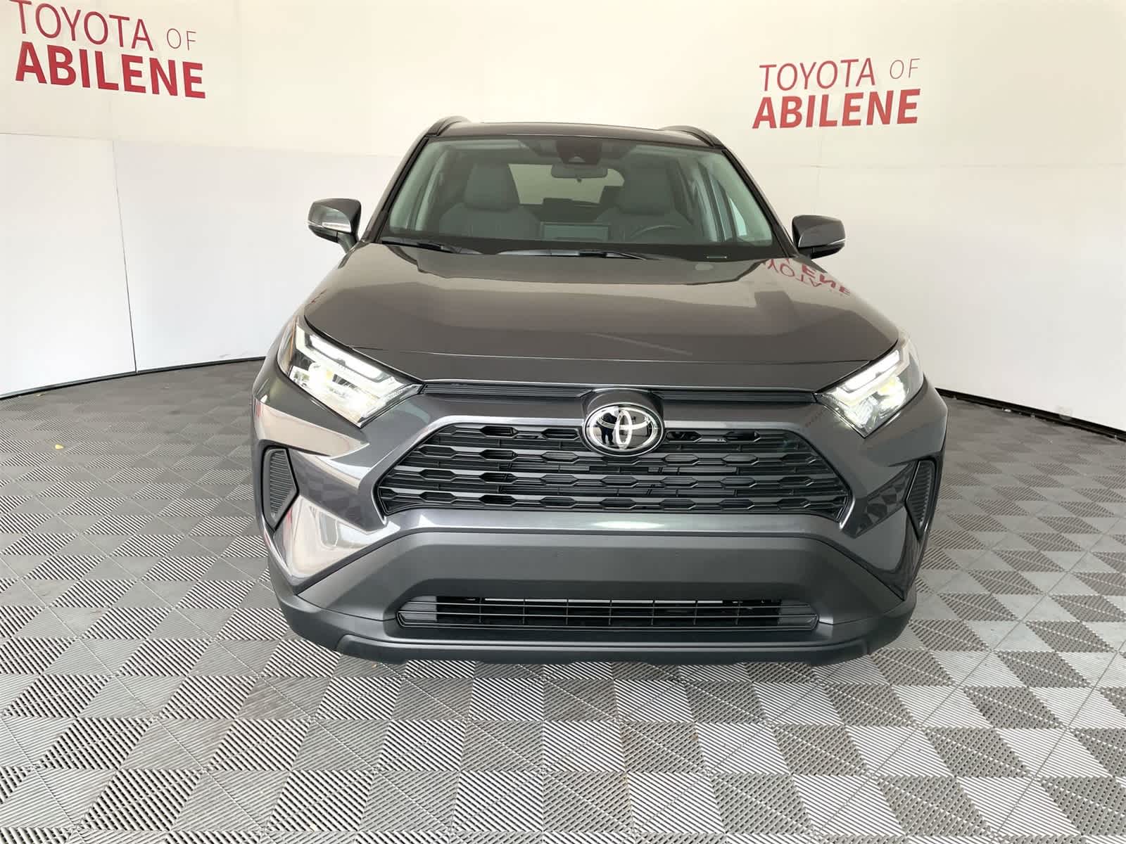 Thumbnail: 2025 Toyota RAV4 - 9