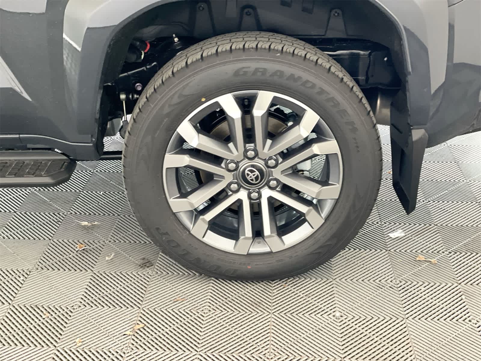 Thumbnail: 2025 Toyota 4Runner - 26