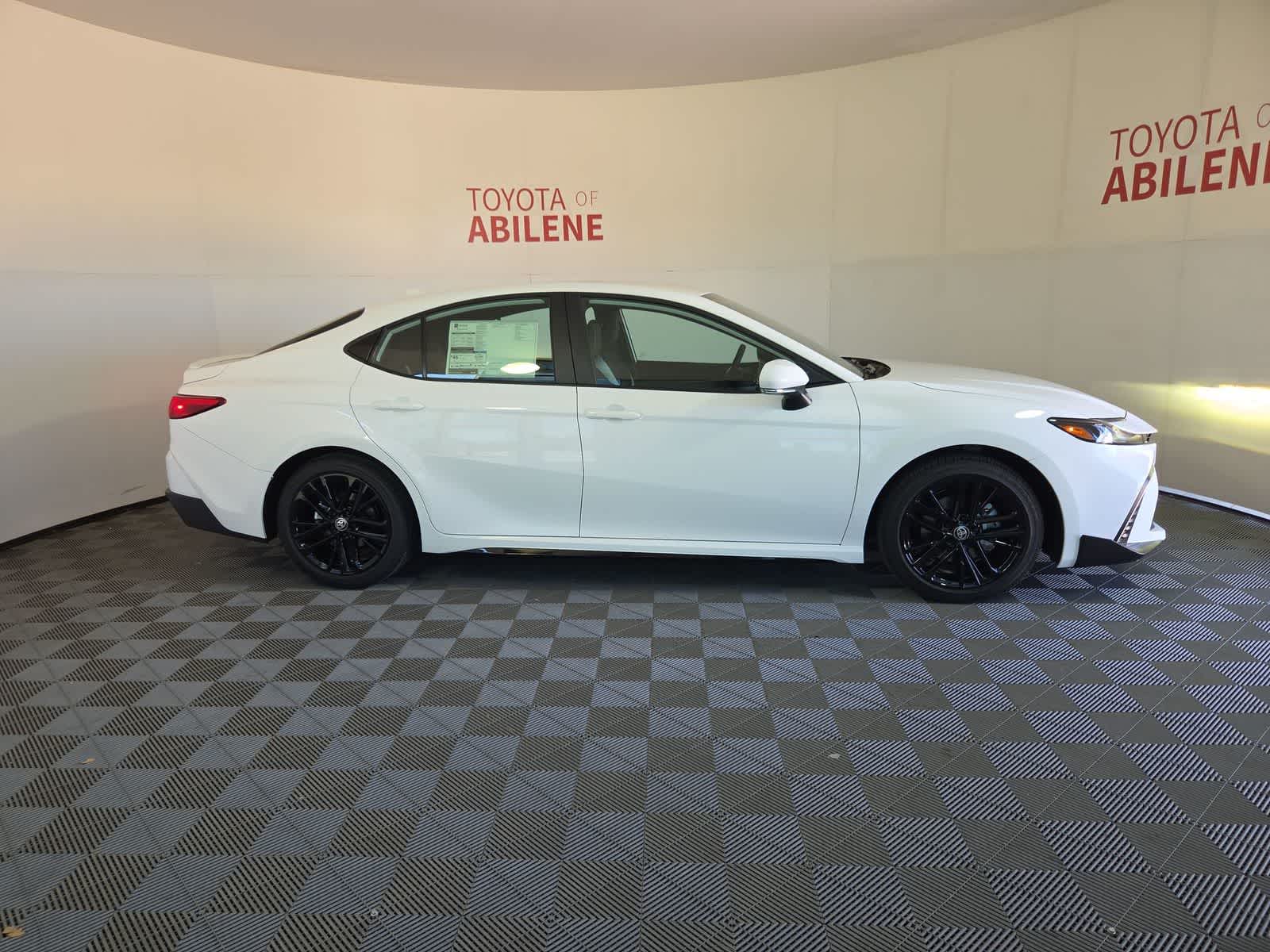 Thumbnail: 2026 Toyota Camry - 8
