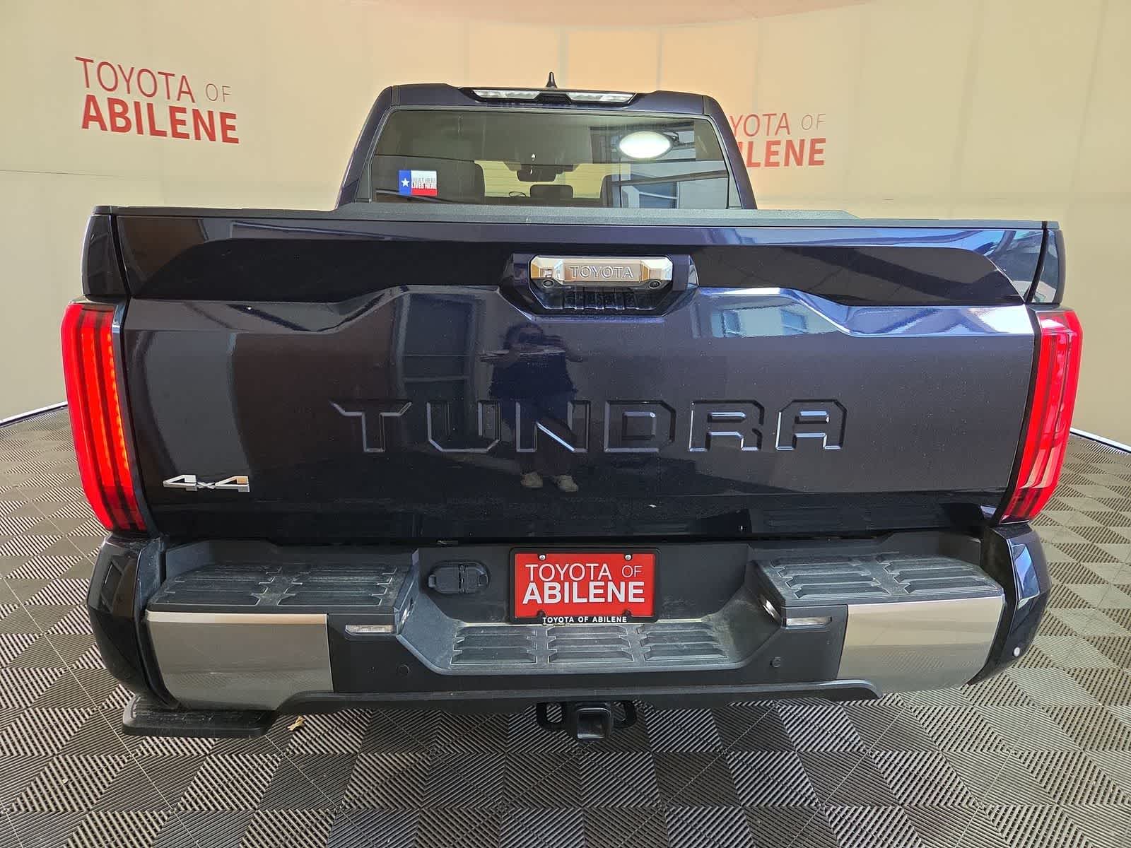 Thumbnail: 2024 Toyota Tundra - 3