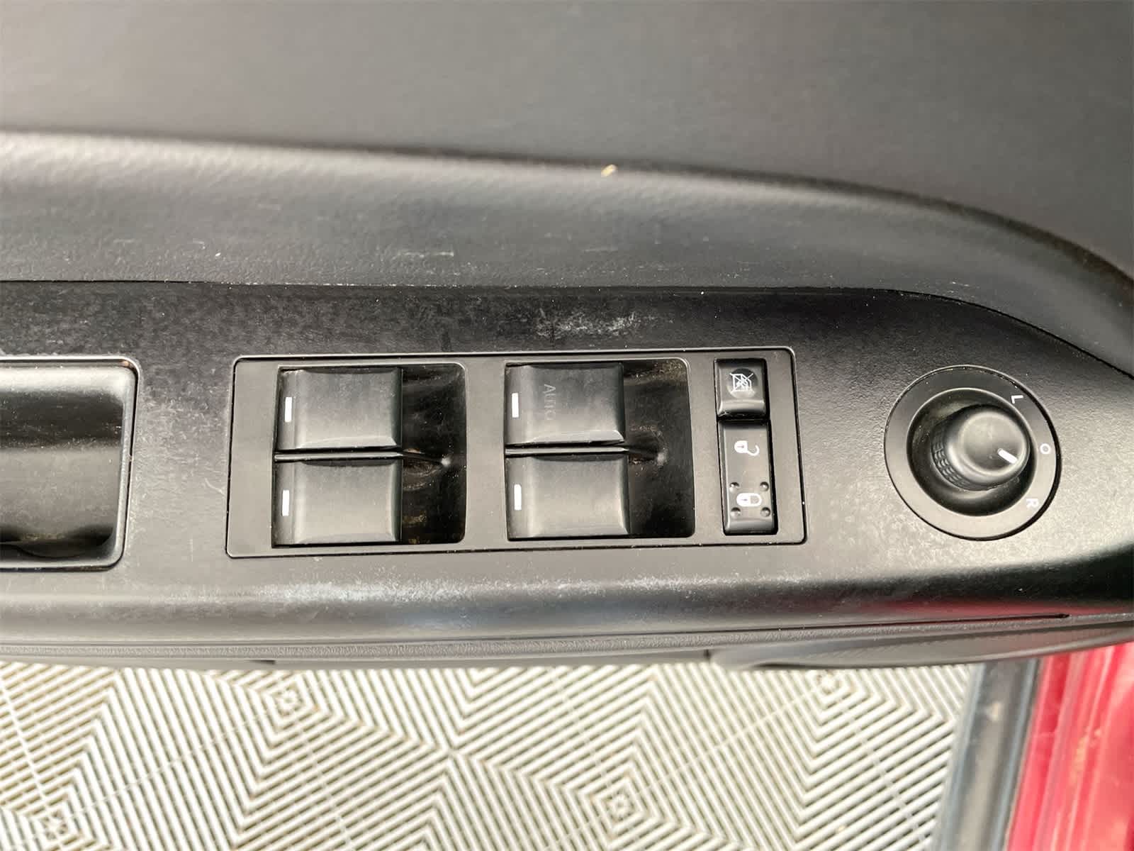 2015 Jeep Compass Sport 9