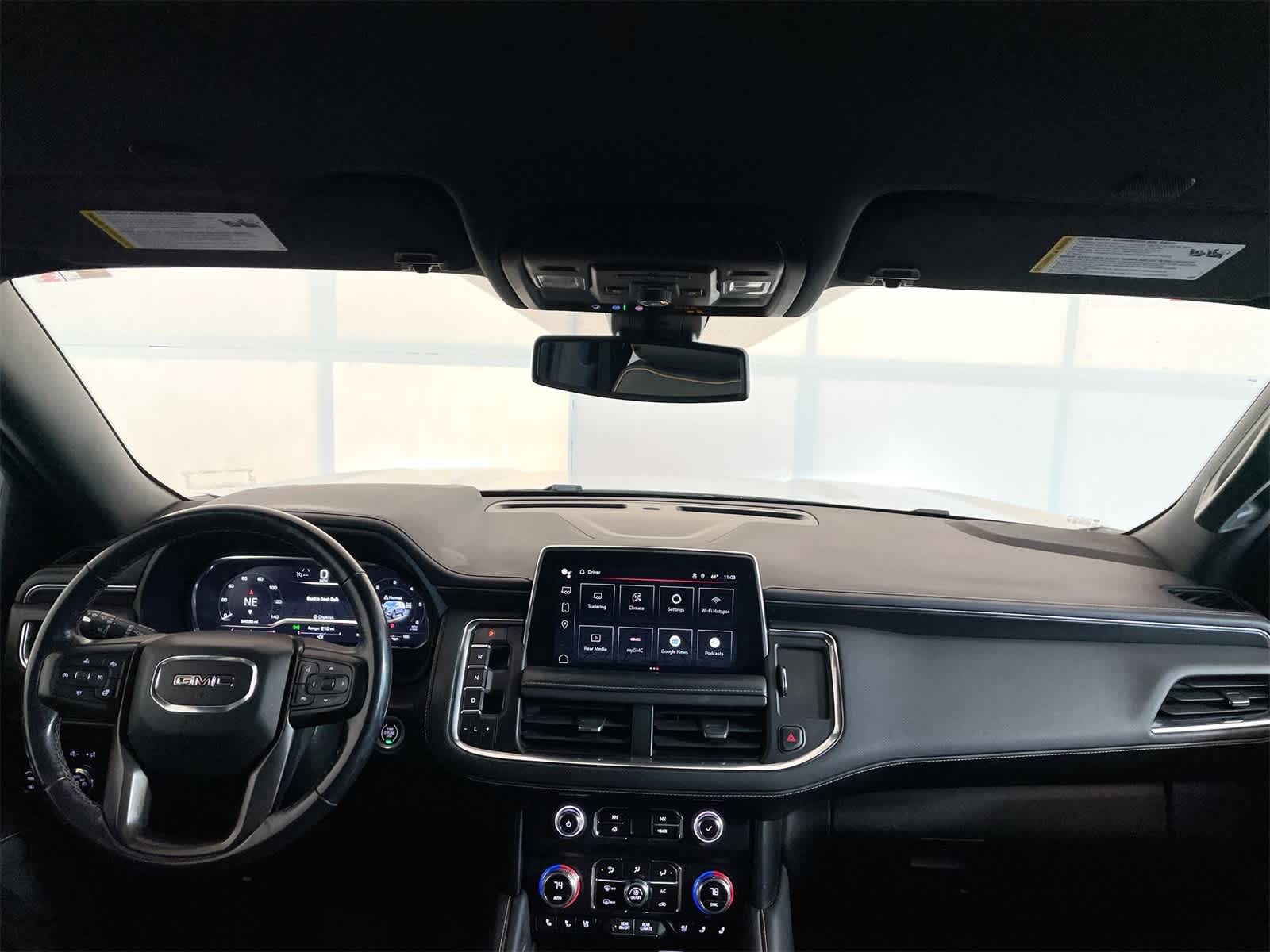 Thumbnail: 2022 GMC Yukon - 18