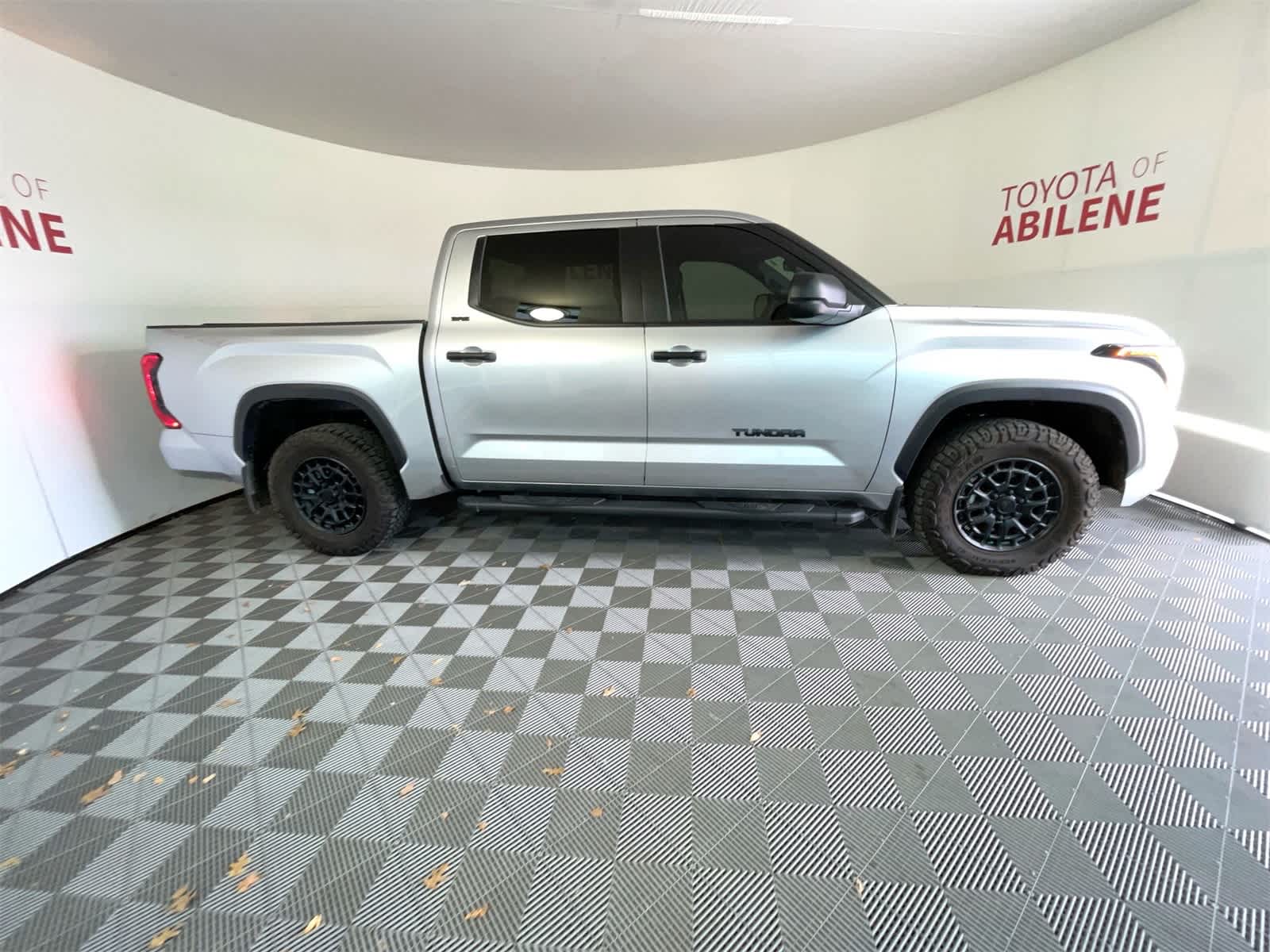 Thumbnail: 2025 Toyota Tundra - 8