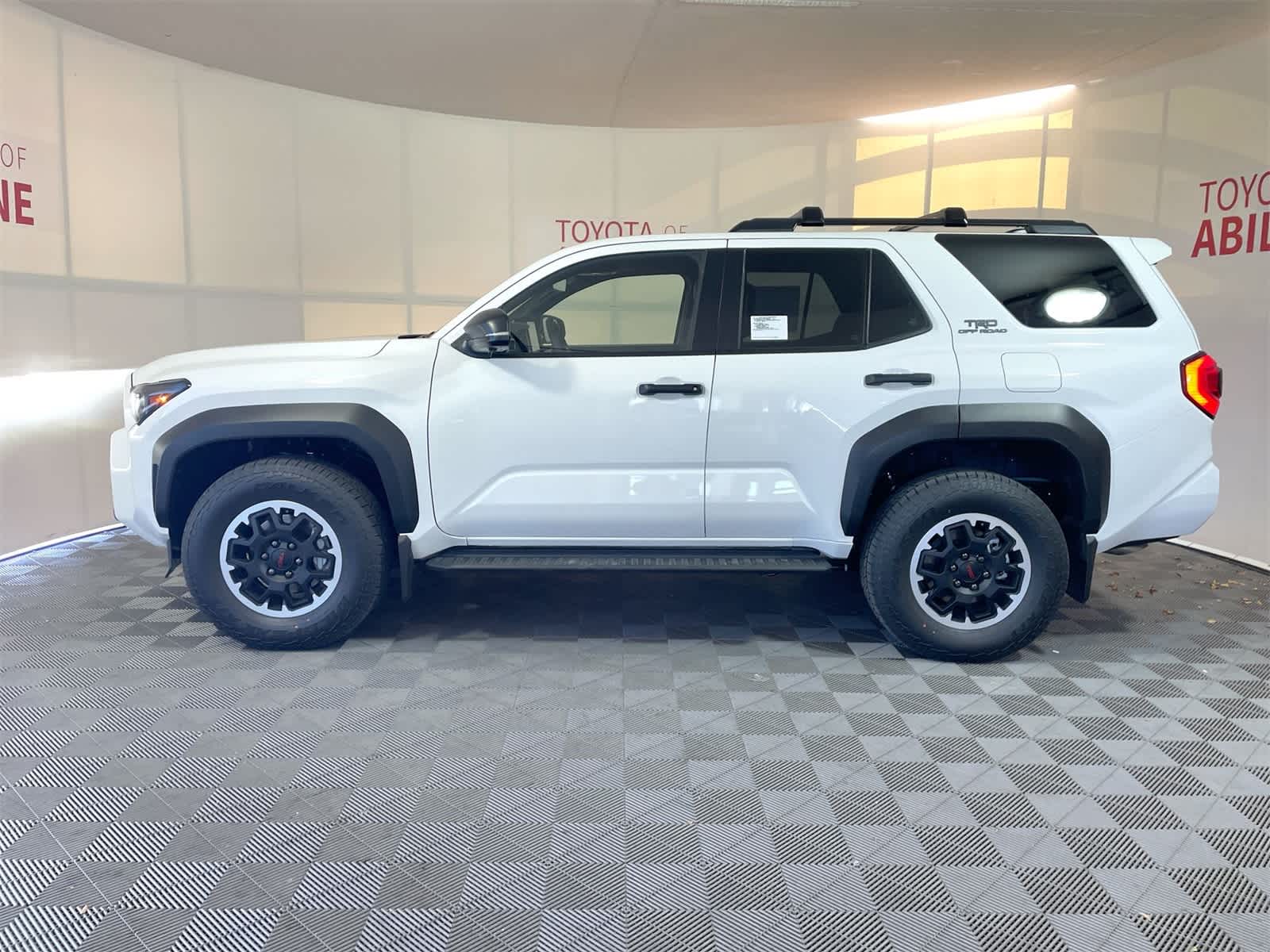 Thumbnail: 2025 Toyota 4Runner - 2