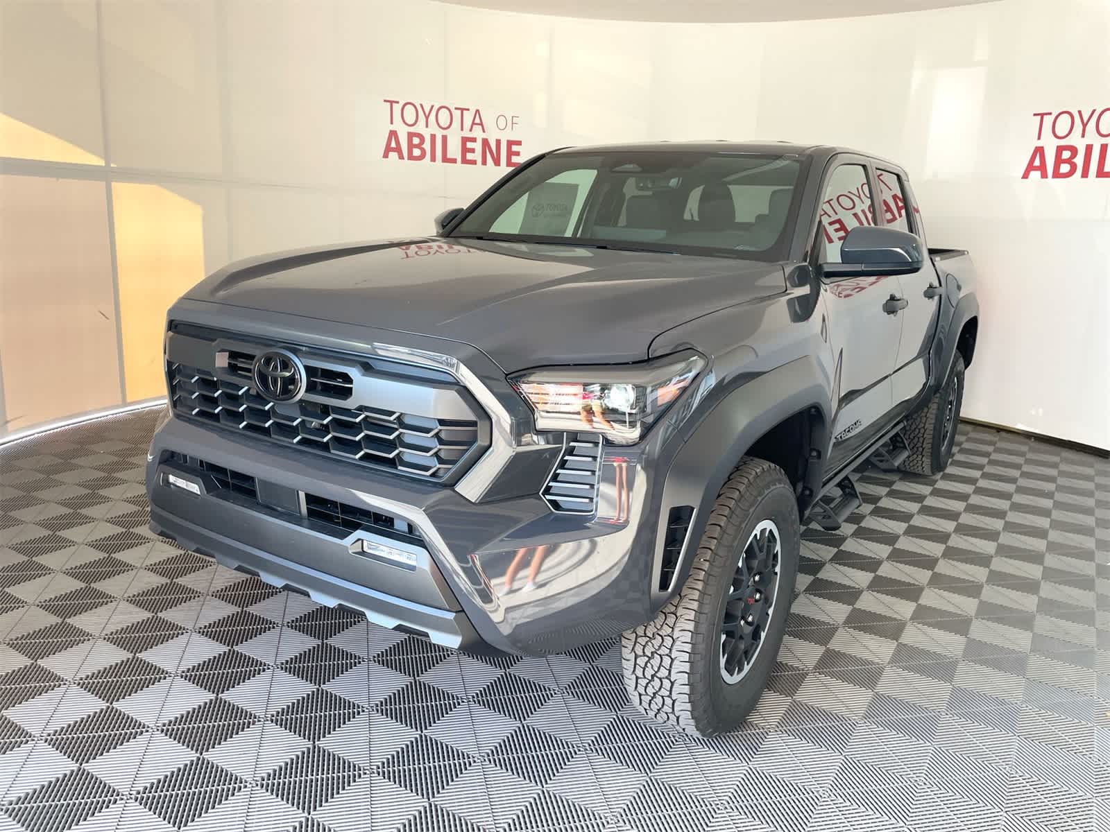 Thumbnail: 2025 Toyota Tacoma - 1