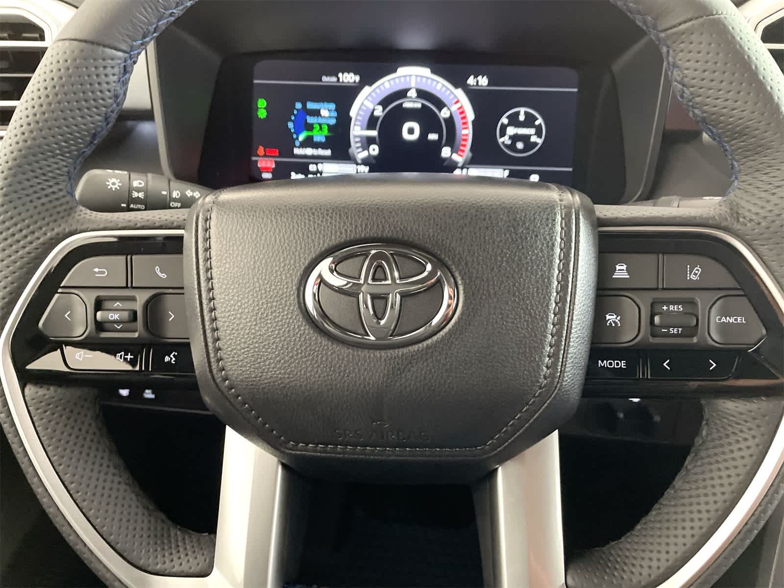 Thumbnail: 2025 Toyota Tundra - 18