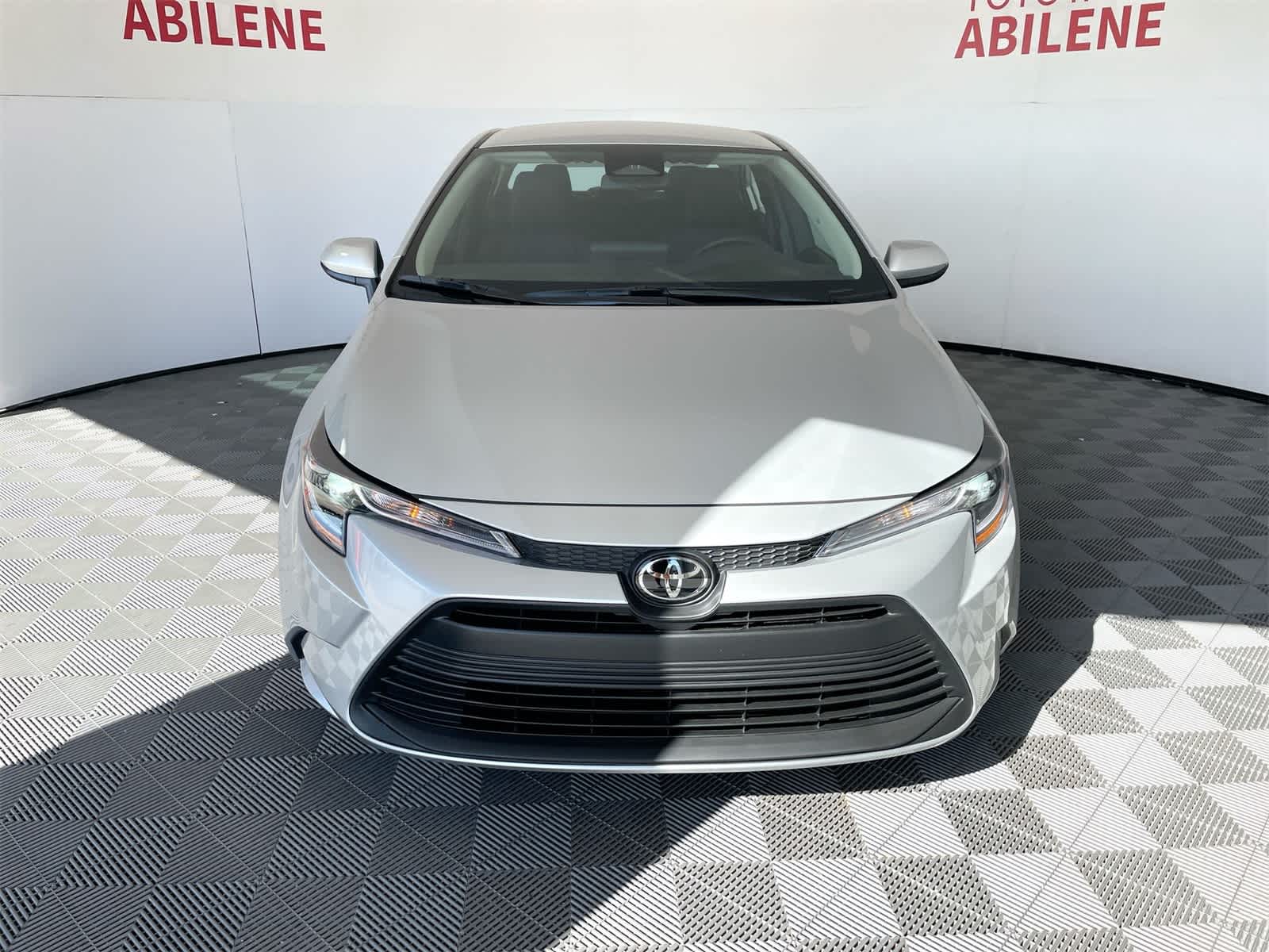 Thumbnail: 2025 Toyota Corolla - 9