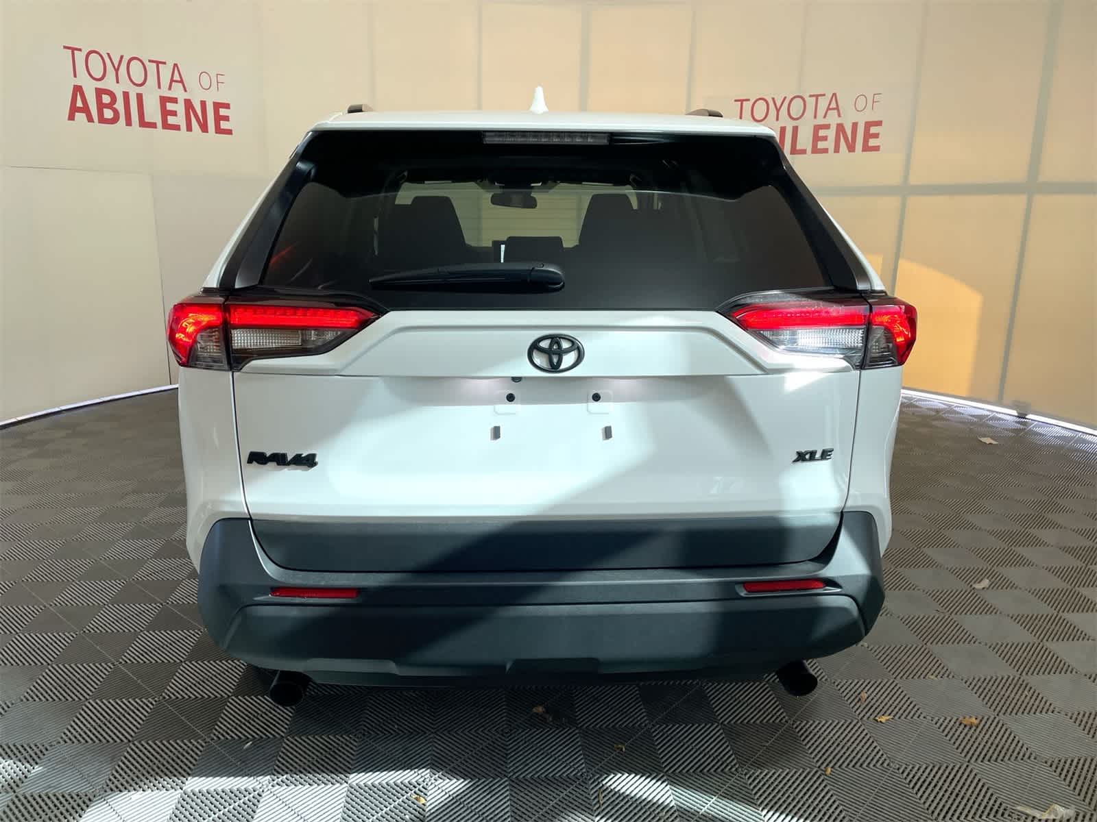 Thumbnail: 2025 Toyota RAV4 - 4