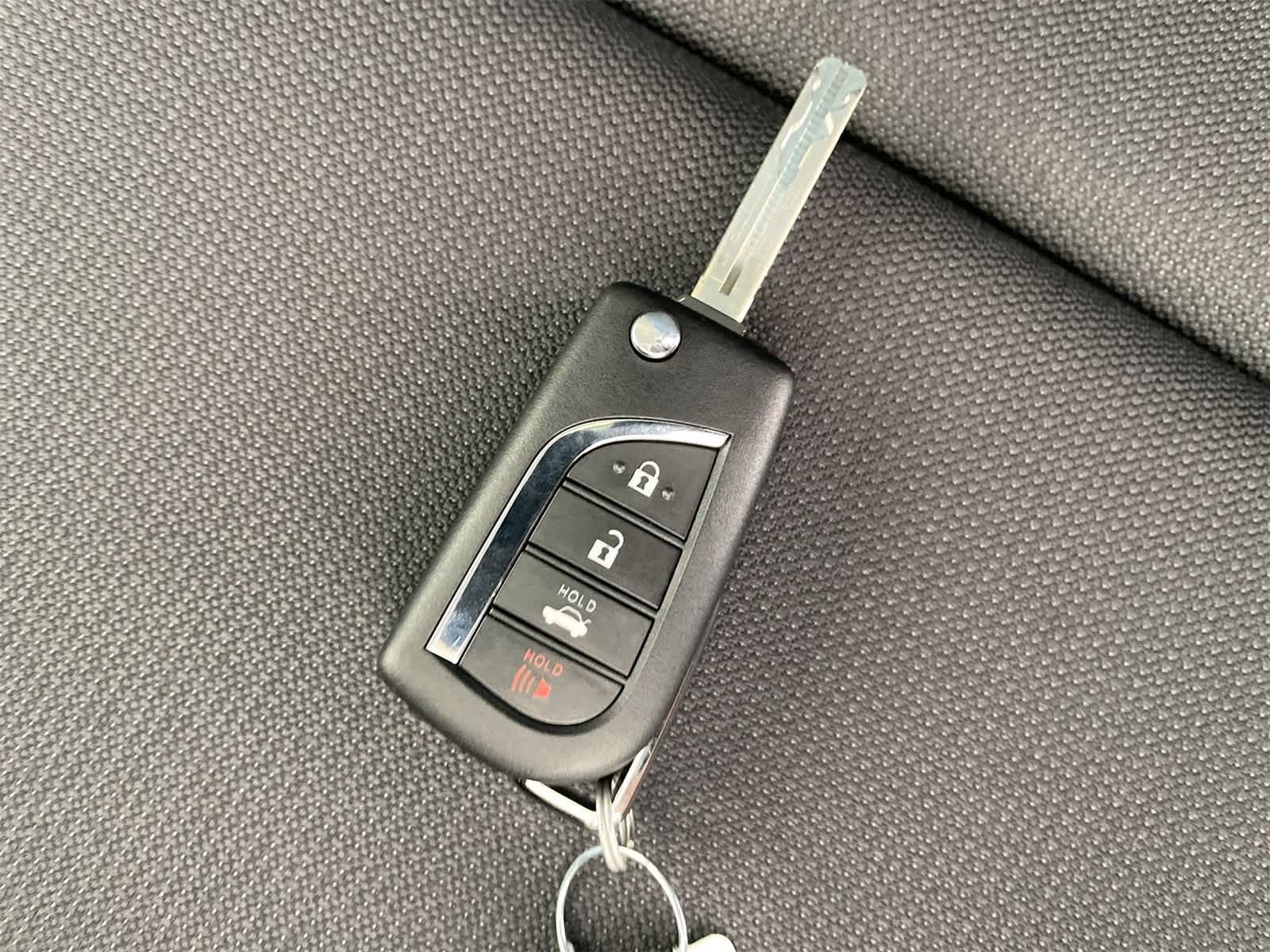 Thumbnail: 2026 Toyota Corolla - 26