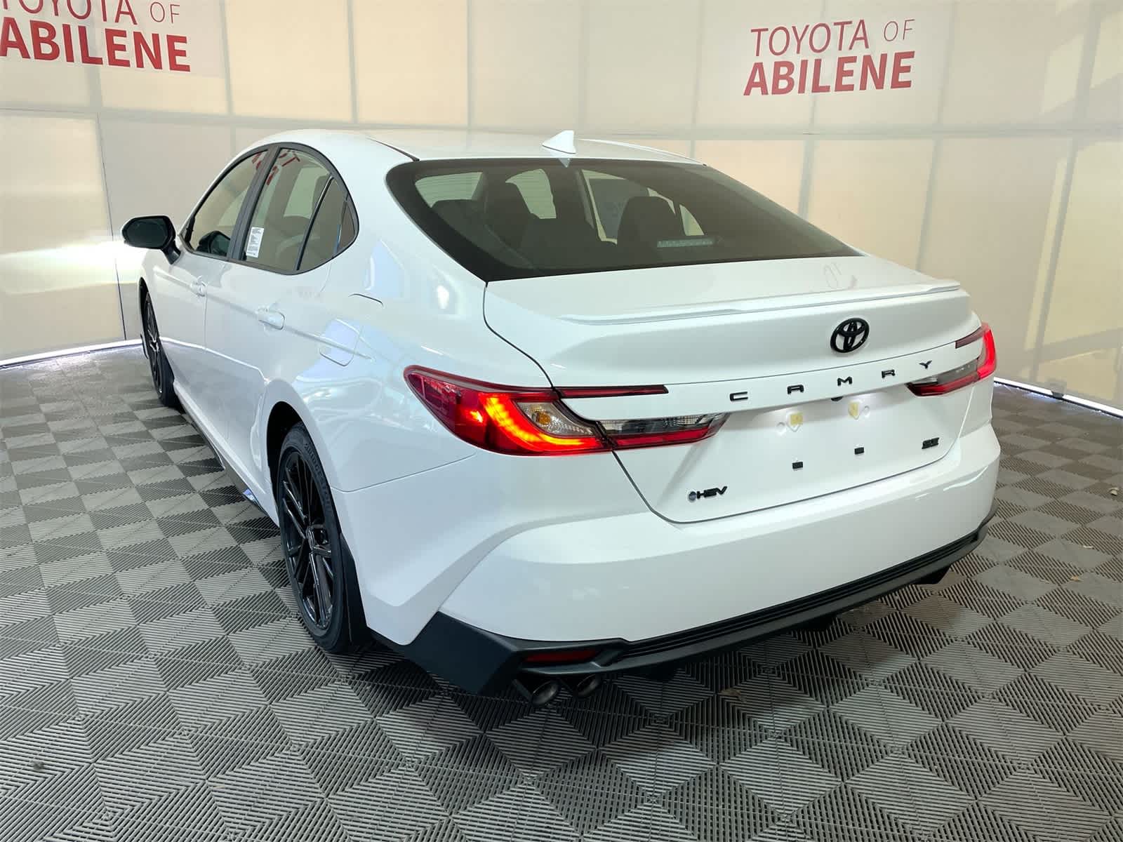 Thumbnail: 2026 Toyota Camry - 3