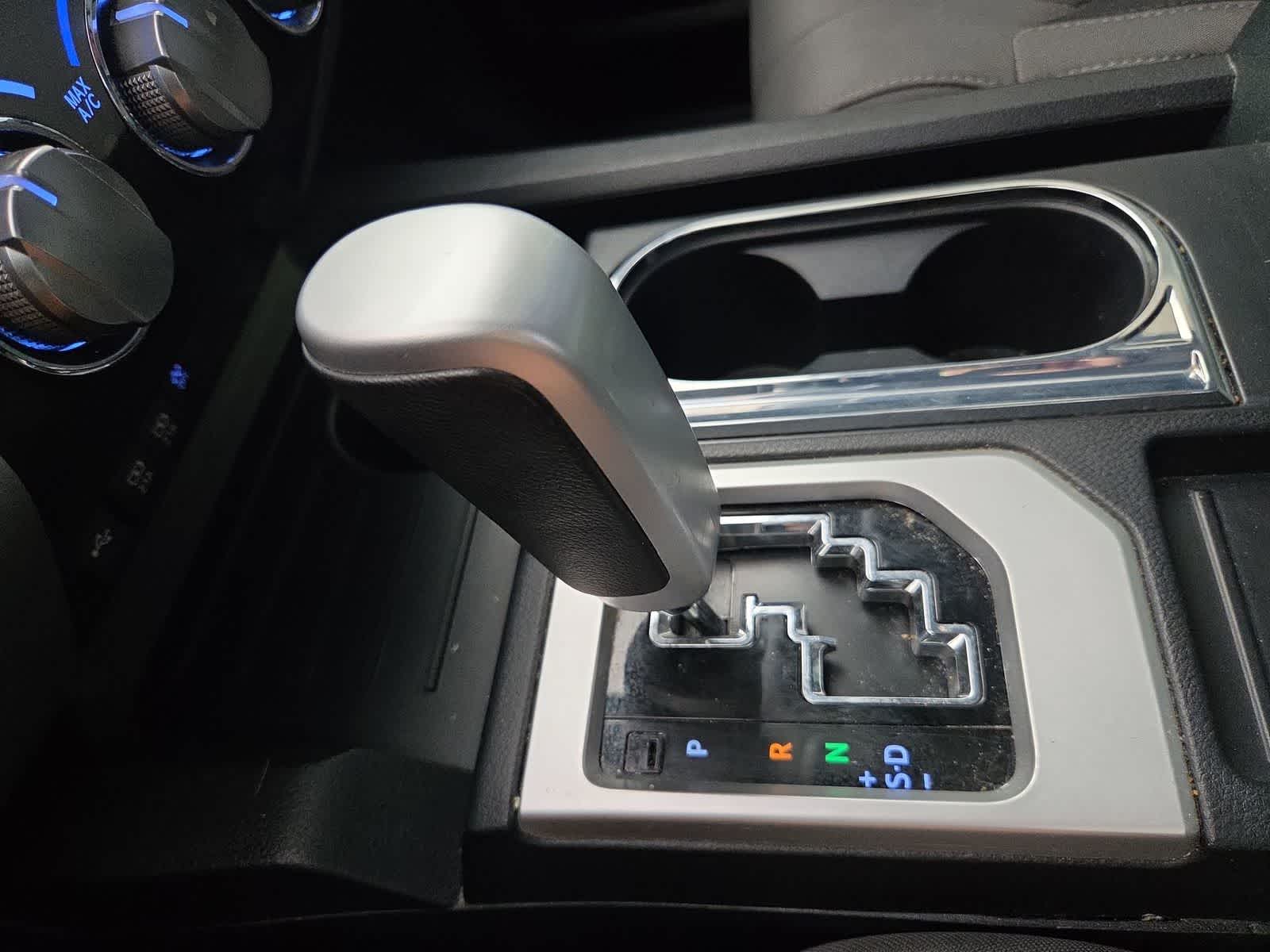 Thumbnail: 2020 Toyota Tundra - 21