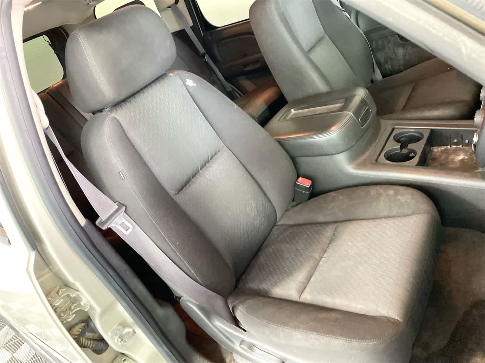 Thumbnail: 2013 Chevrolet Tahoe - 12