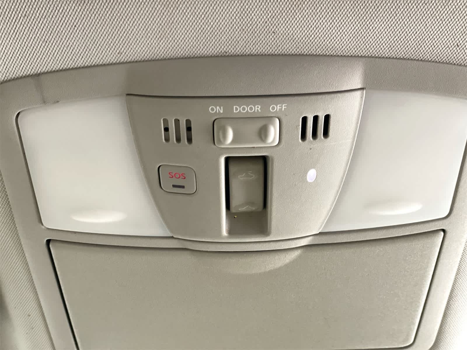 Thumbnail: 2014 INFINITI QX80 - 26