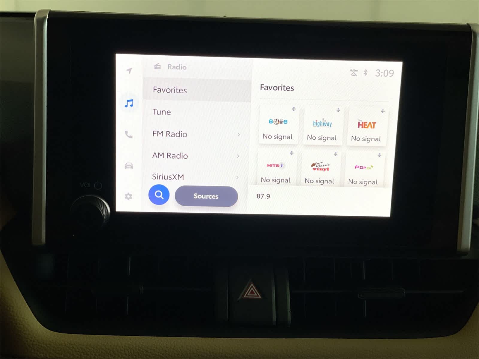 Thumbnail: 2025 Toyota RAV4 - 19