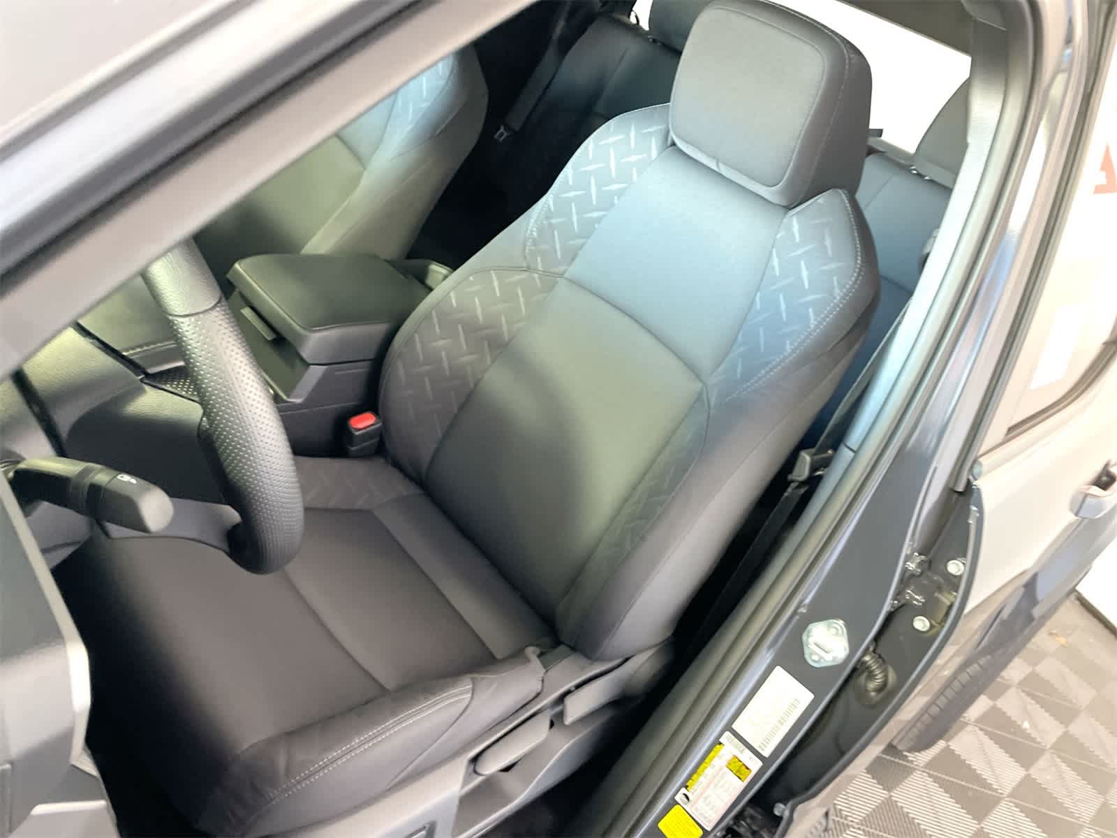 Thumbnail: 2025 Toyota Tacoma - 10