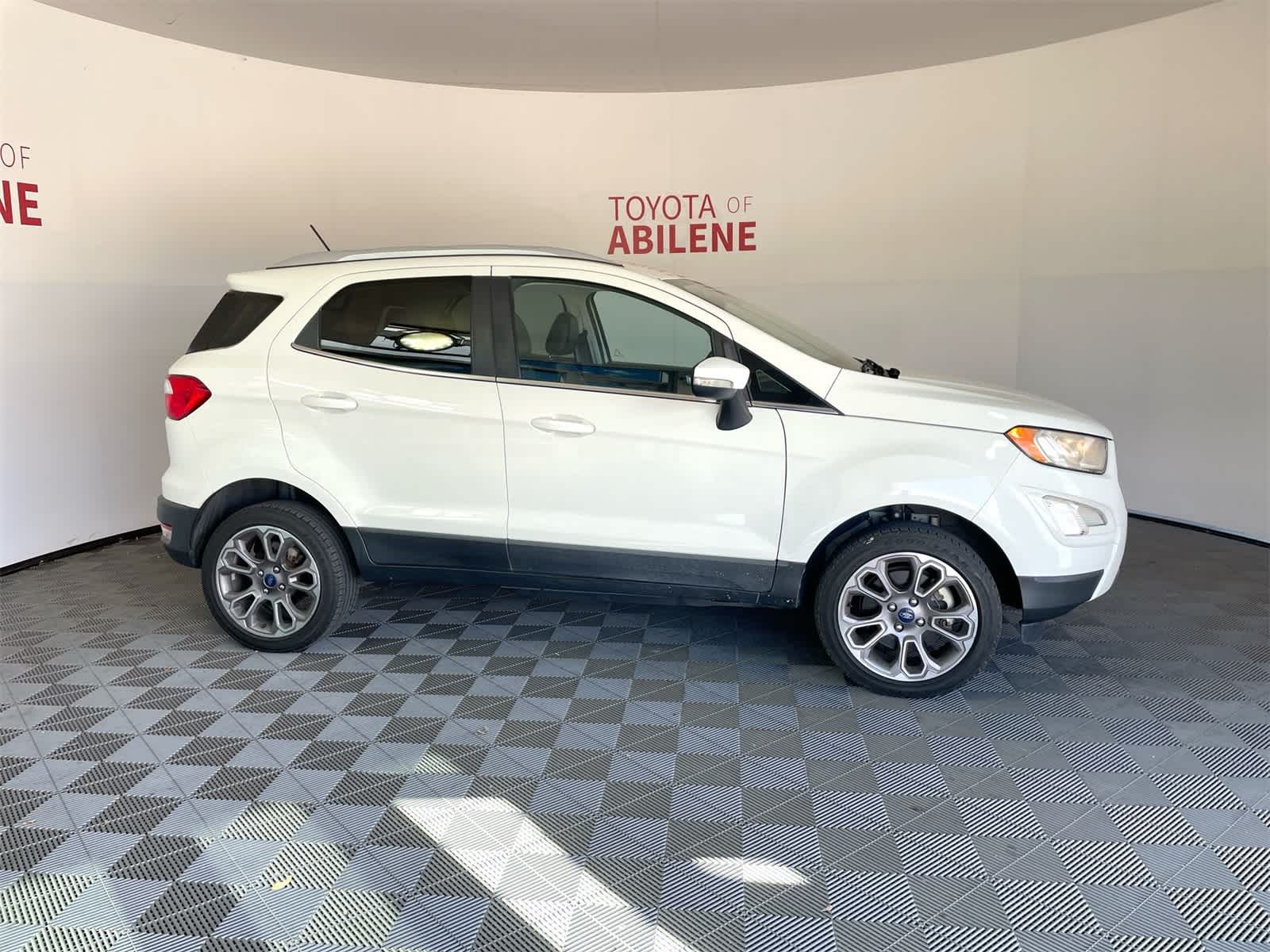 Thumbnail: 2020 Ford EcoSport - 8