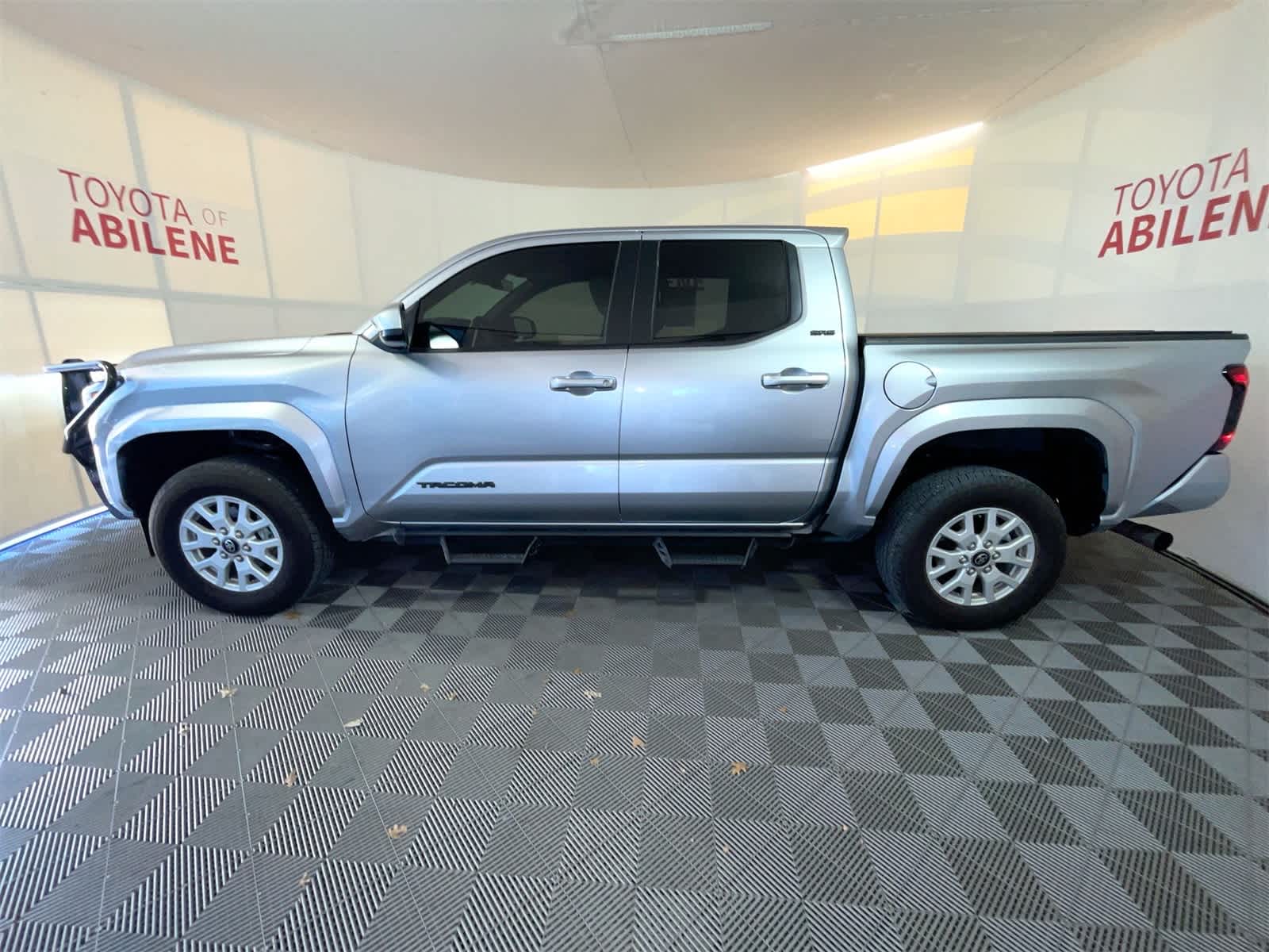 Thumbnail: 2025 Toyota Tacoma - 2