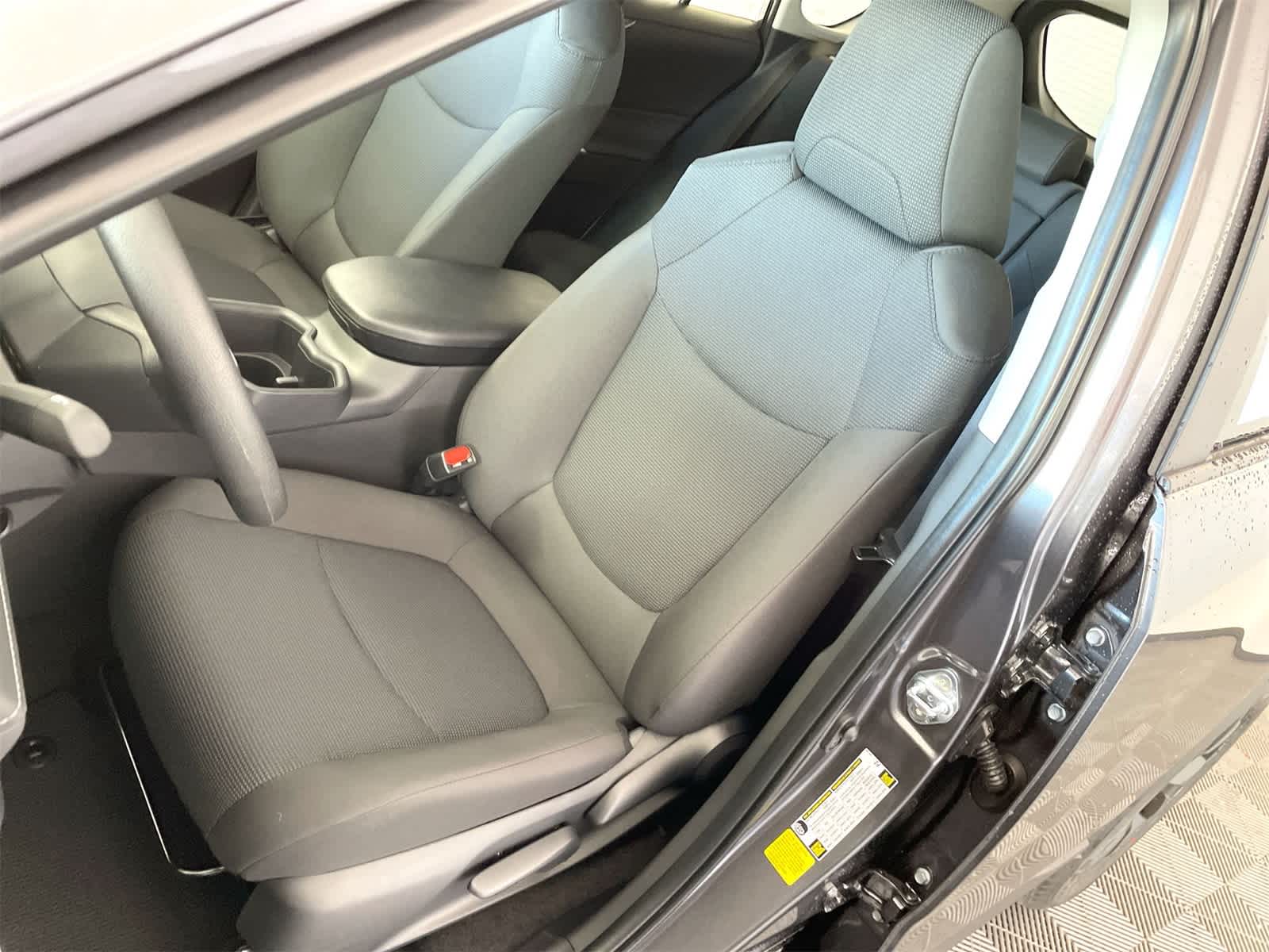 Thumbnail: 2025 Toyota RAV4 - 10