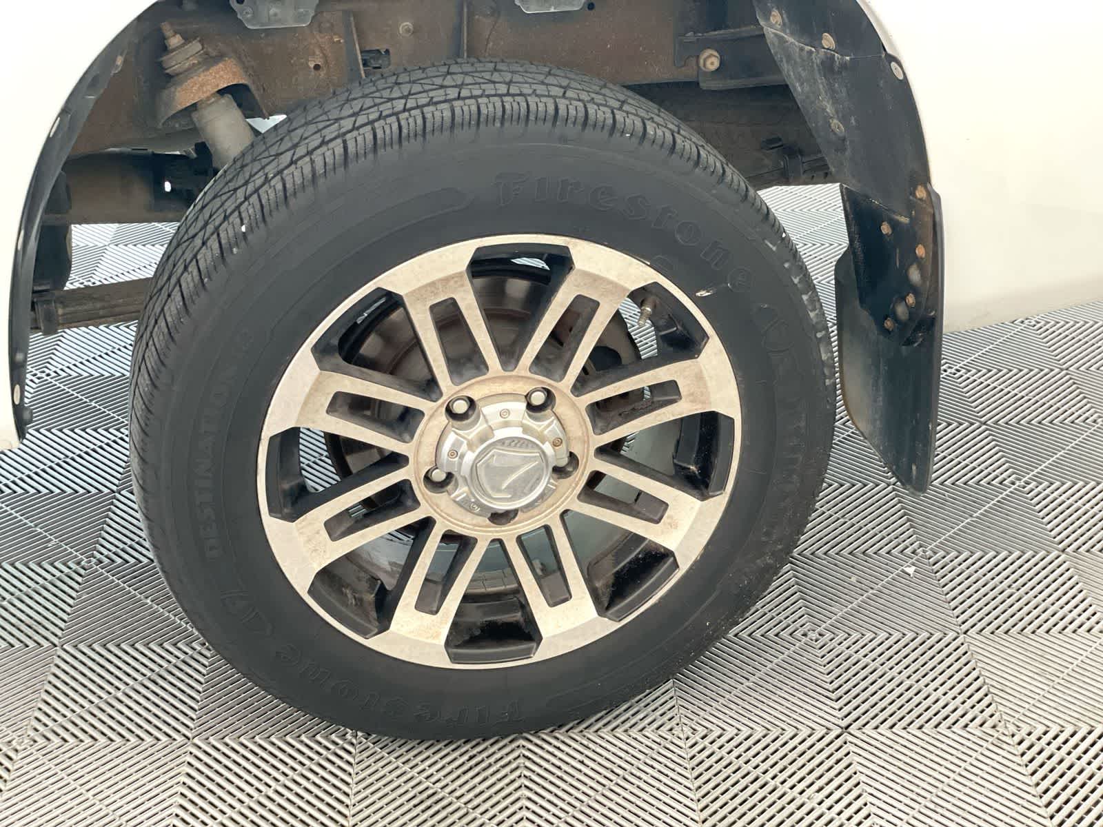 Thumbnail: 2013 Toyota Tundra - 25