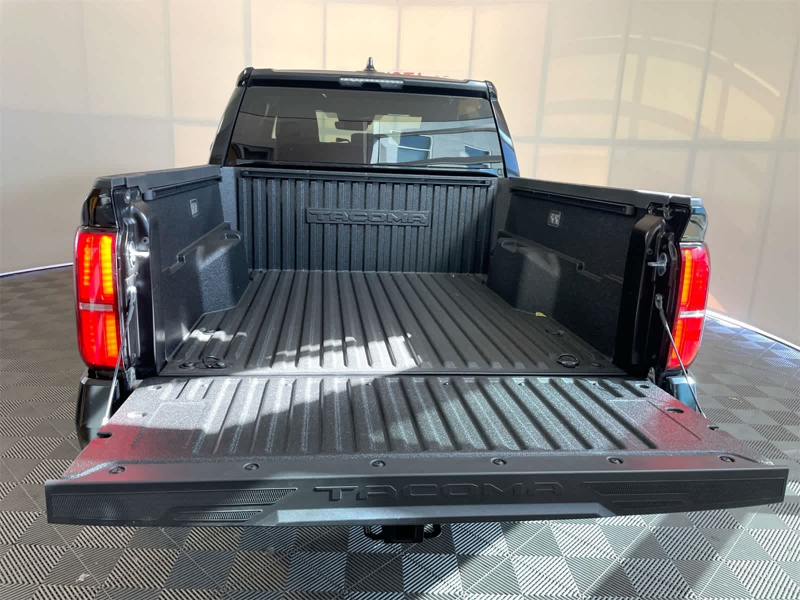 Thumbnail: 2025 Toyota Tacoma - 5