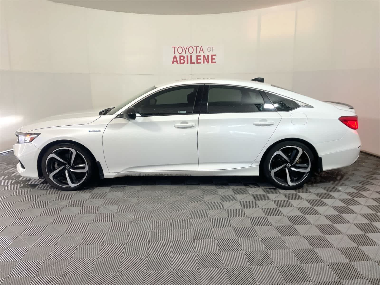 Thumbnail: 2022 Honda Accord - 2