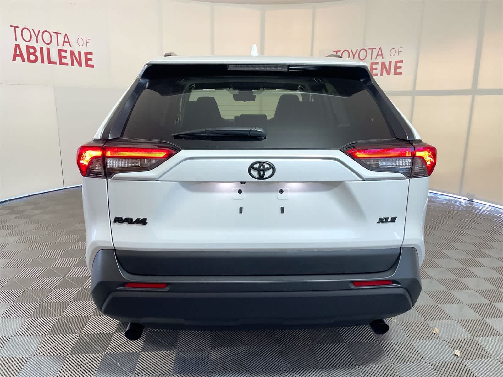 Thumbnail: 2025 Toyota RAV4 - 4