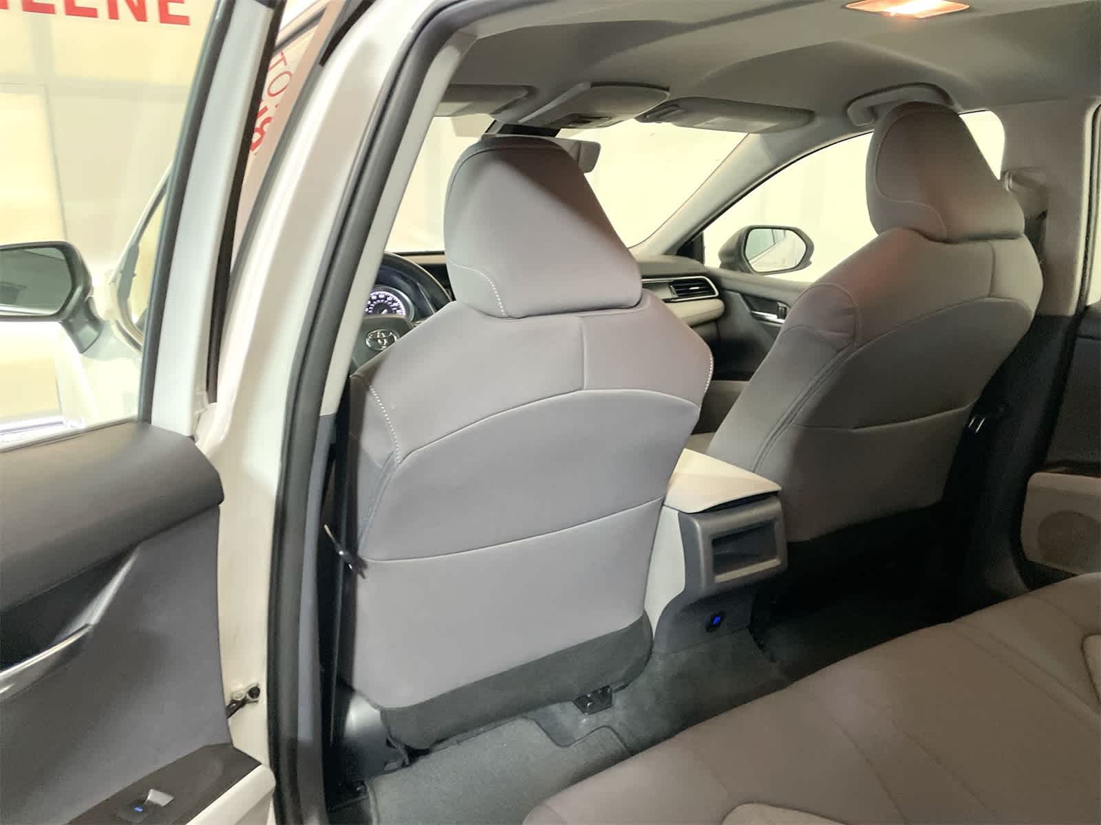 Thumbnail: 2023 Toyota Camry - 13