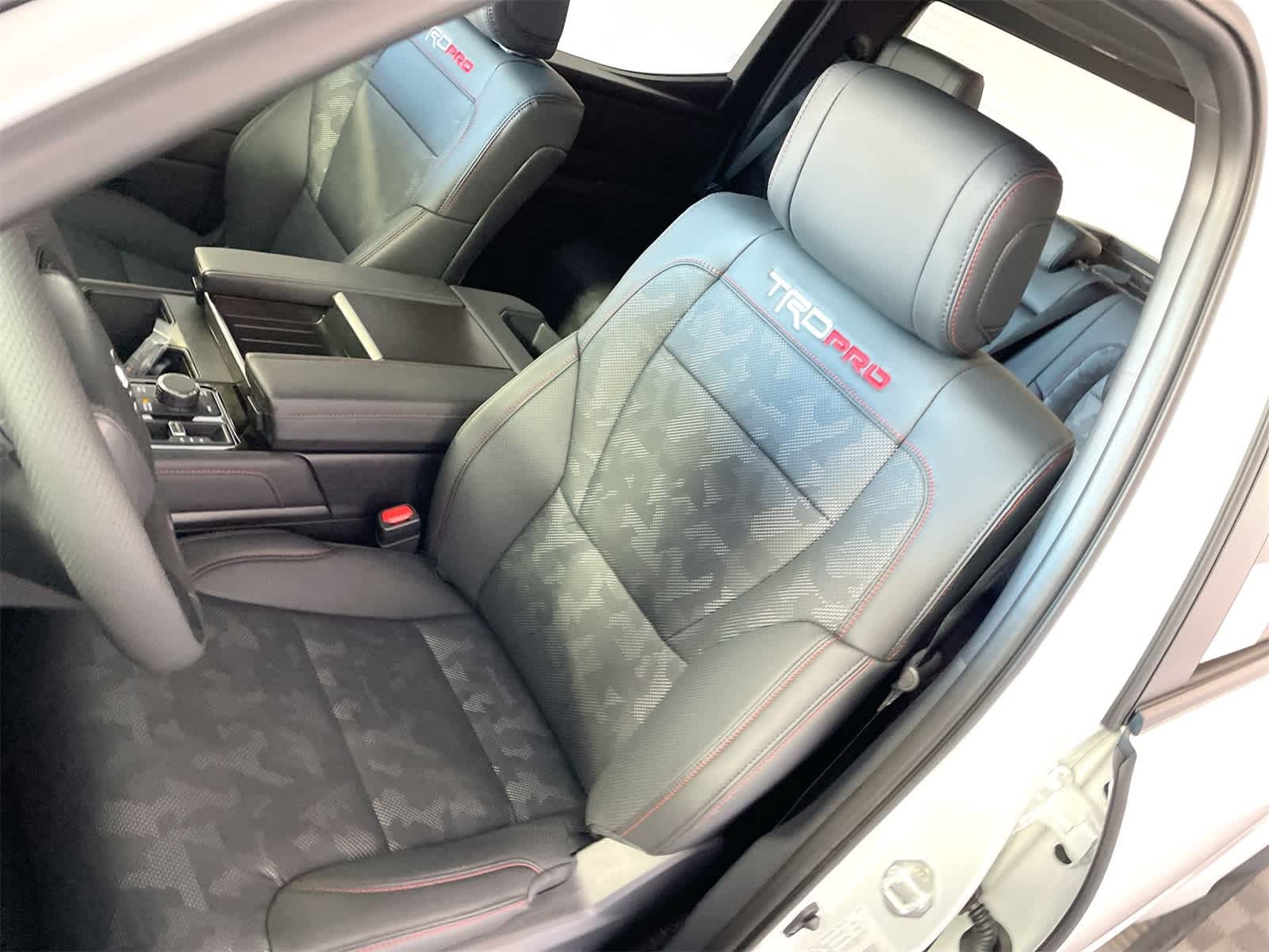 Thumbnail: 2026 Toyota Tundra - 10