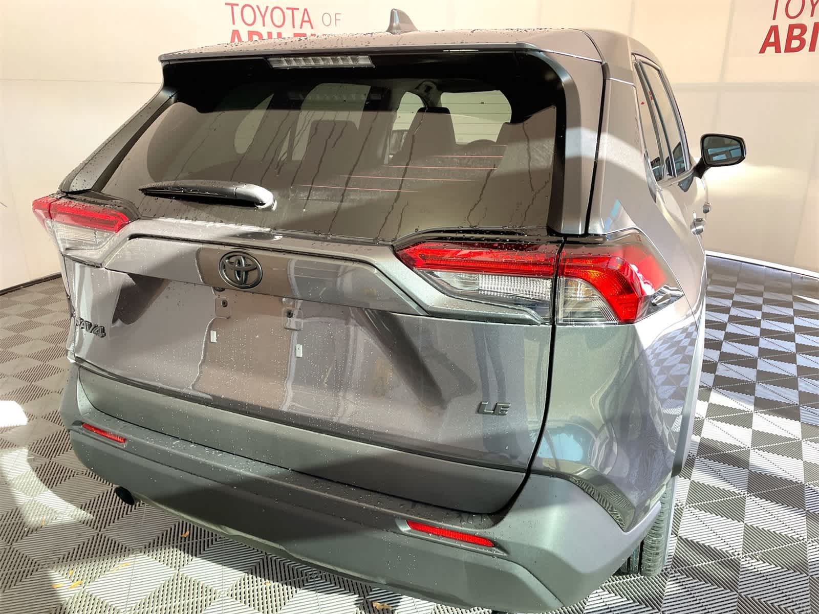 Thumbnail: 2025 Toyota RAV4 - 7