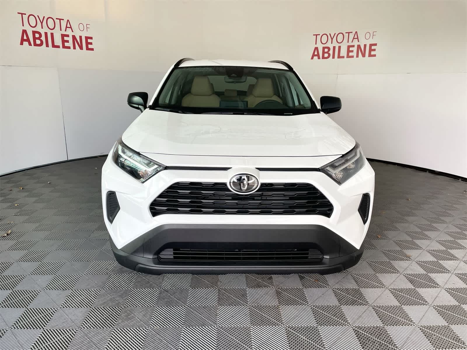 Thumbnail: 2025 Toyota RAV4 - 9