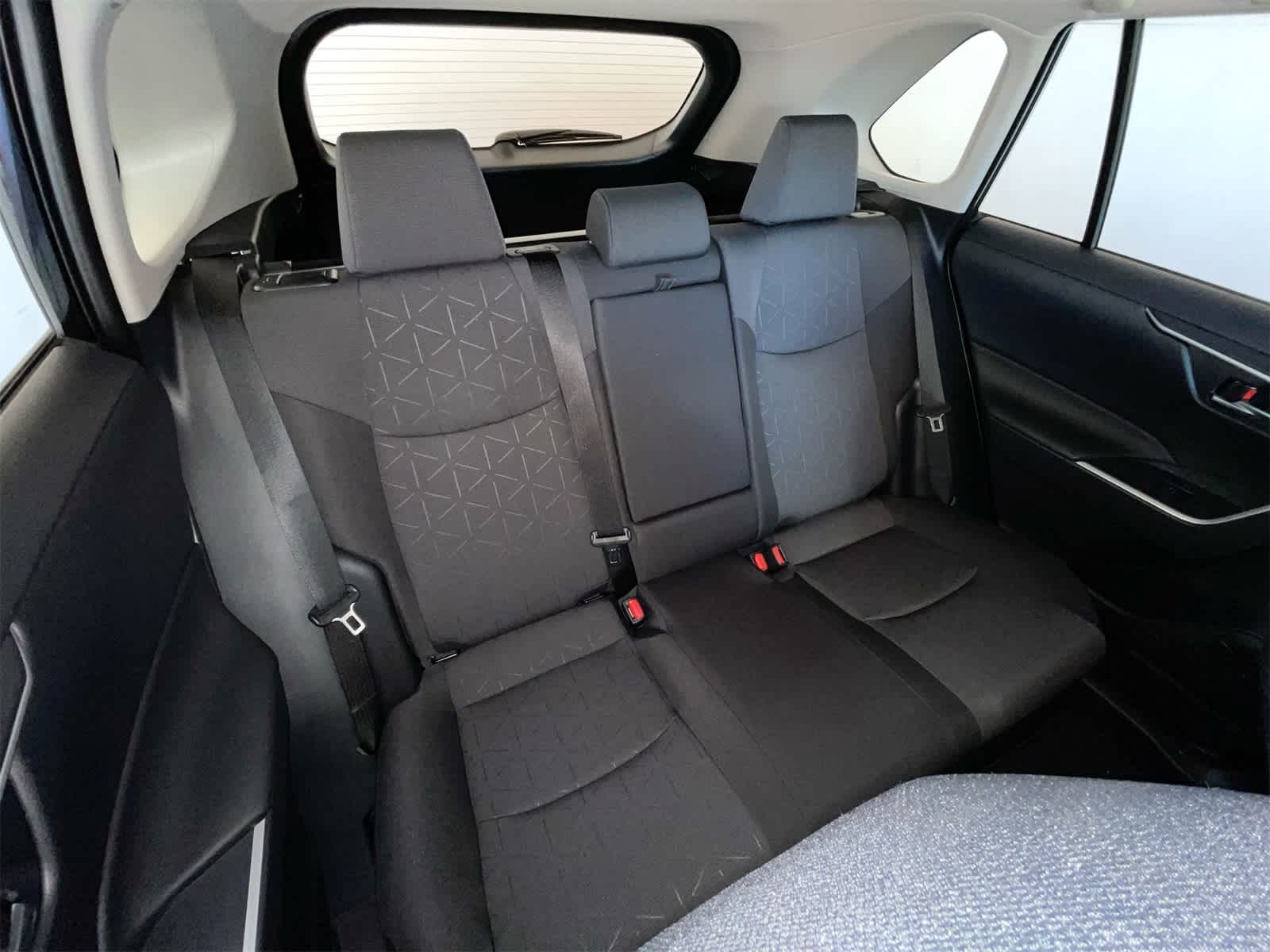 Thumbnail: 2025 Toyota RAV4 - 15