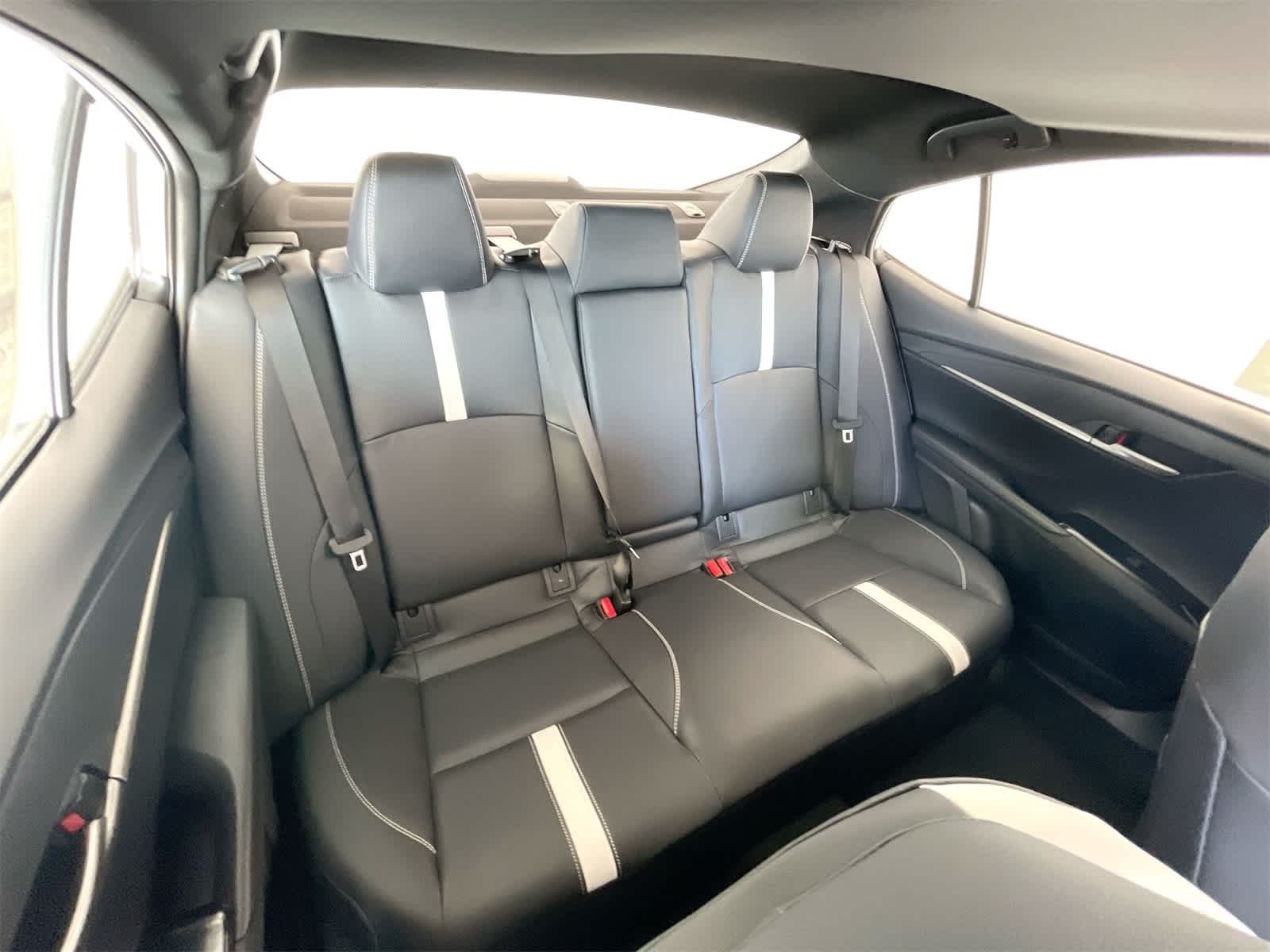 Thumbnail: 2025 Toyota Camry - 15