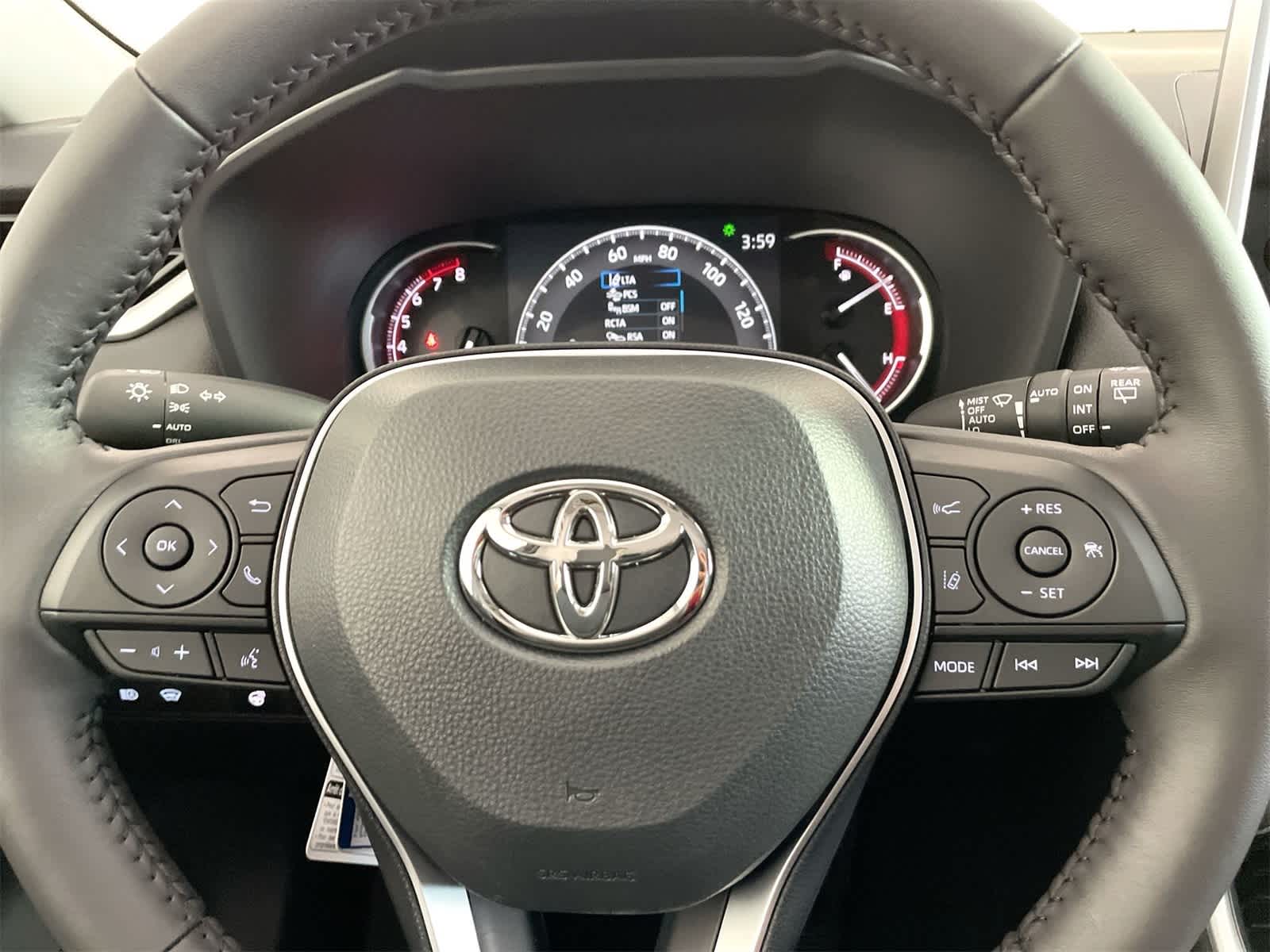 Thumbnail: 2025 Toyota RAV4 - 18