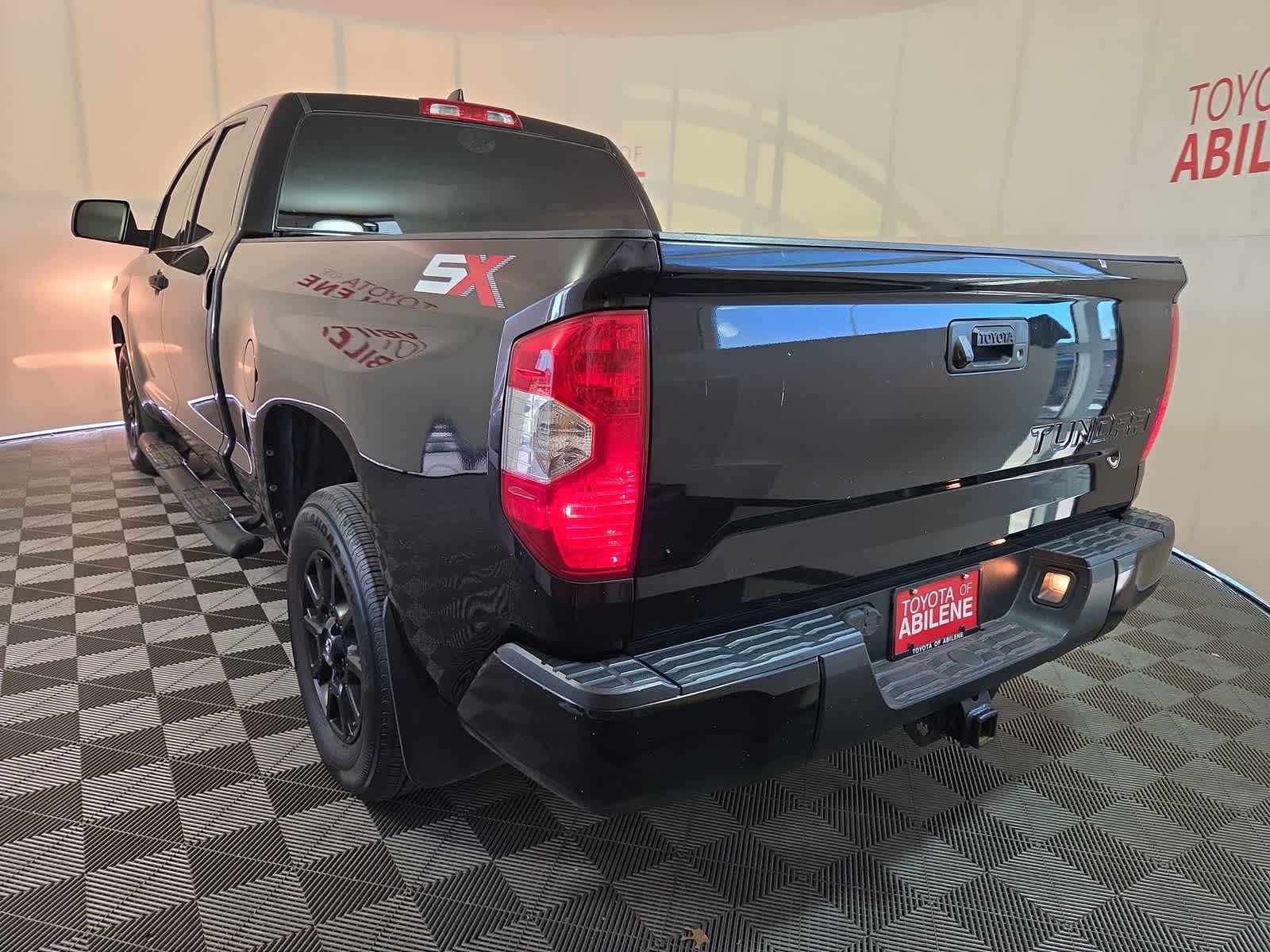 Thumbnail: 2020 Toyota Tundra - 2