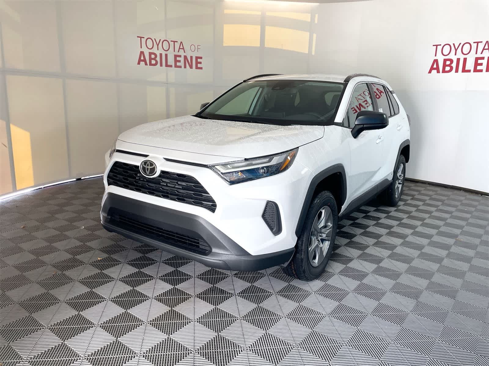 Thumbnail: 2025 Toyota RAV4 - 1